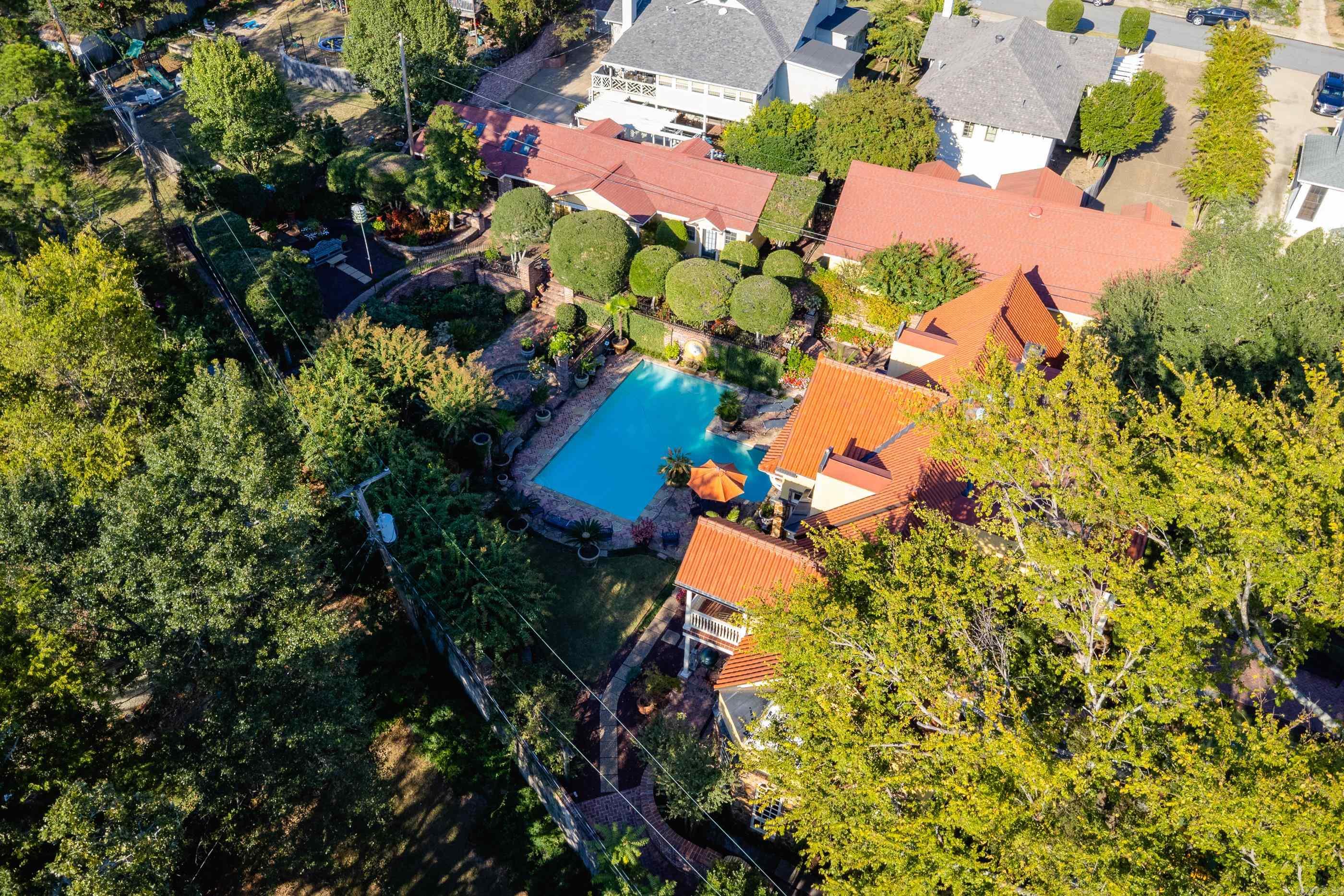 MIDLAND HILLS - Residential