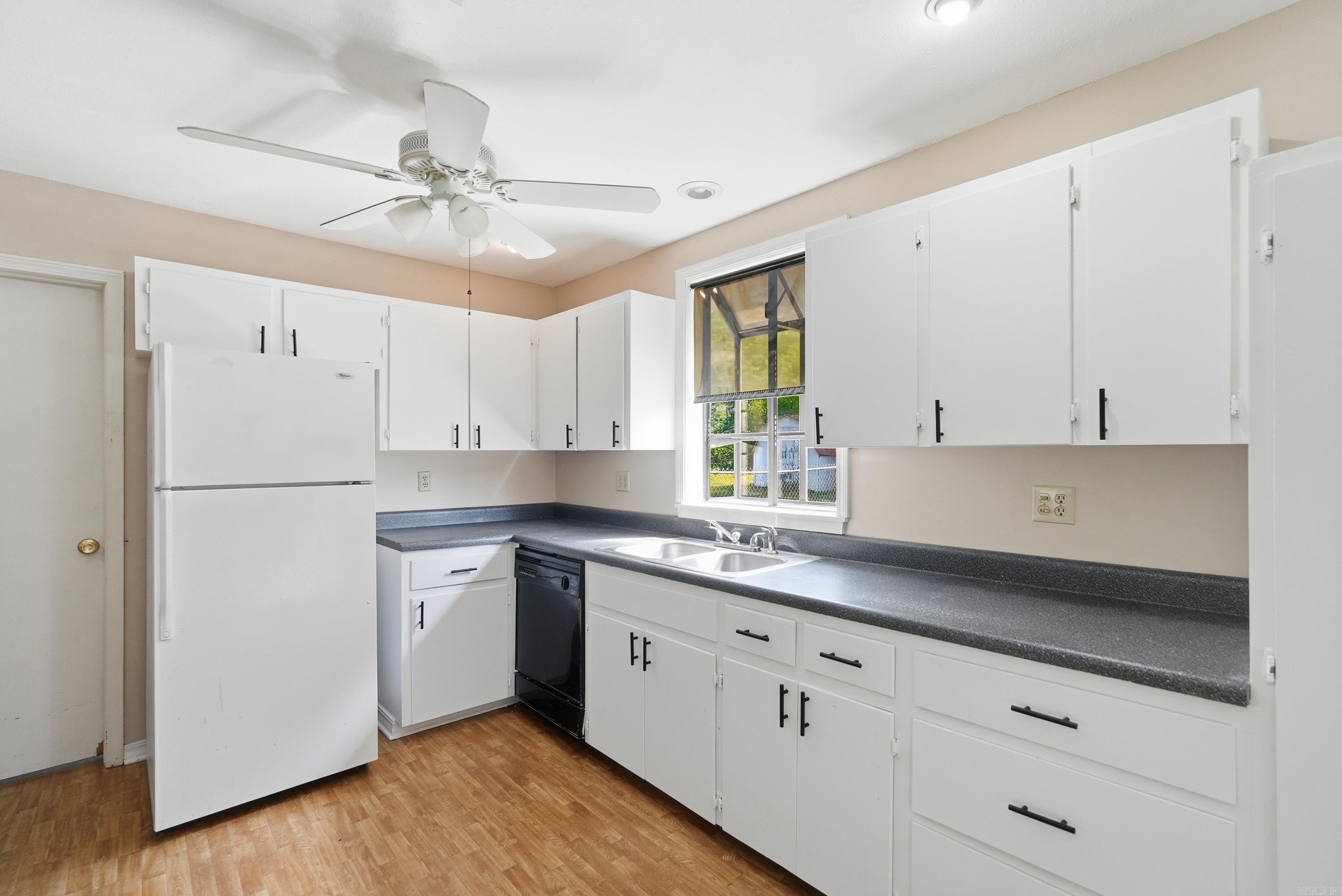 EASTWOOD ACRES - Residential