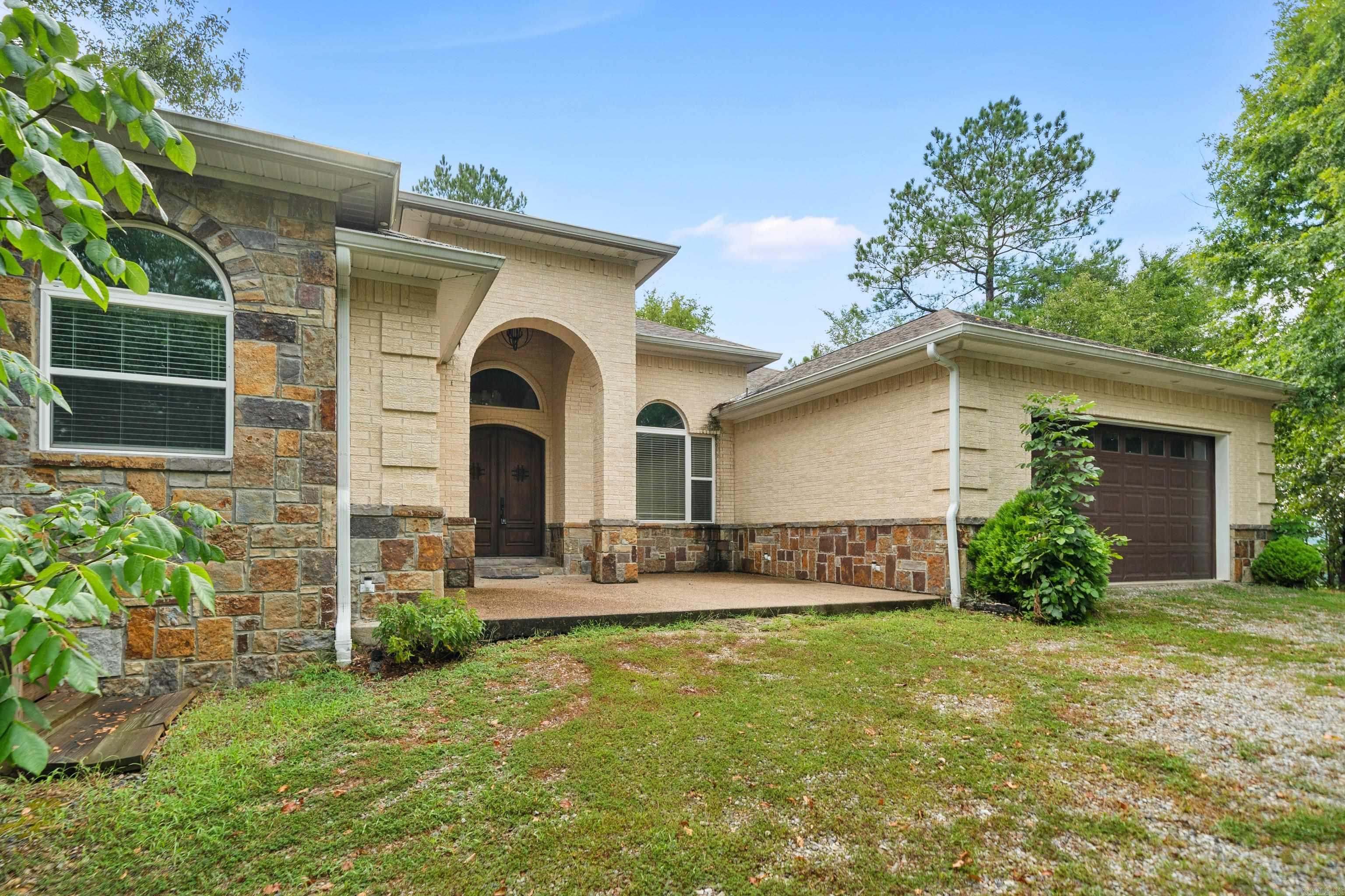 Hot Springs Outside - Residential