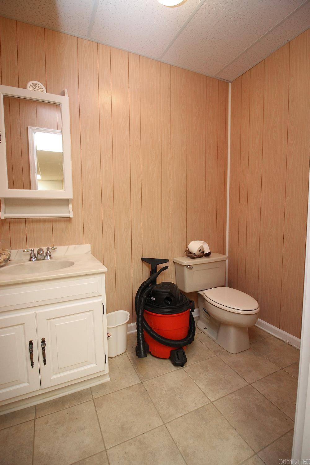 Metes & Bounds - Commercial Sale