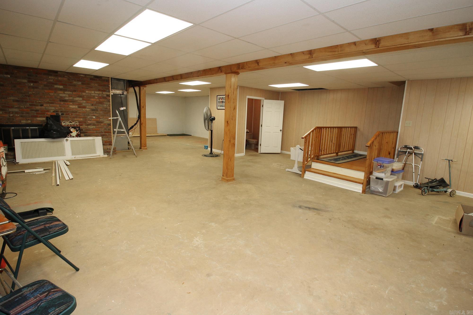 Metes & Bounds - Commercial Sale