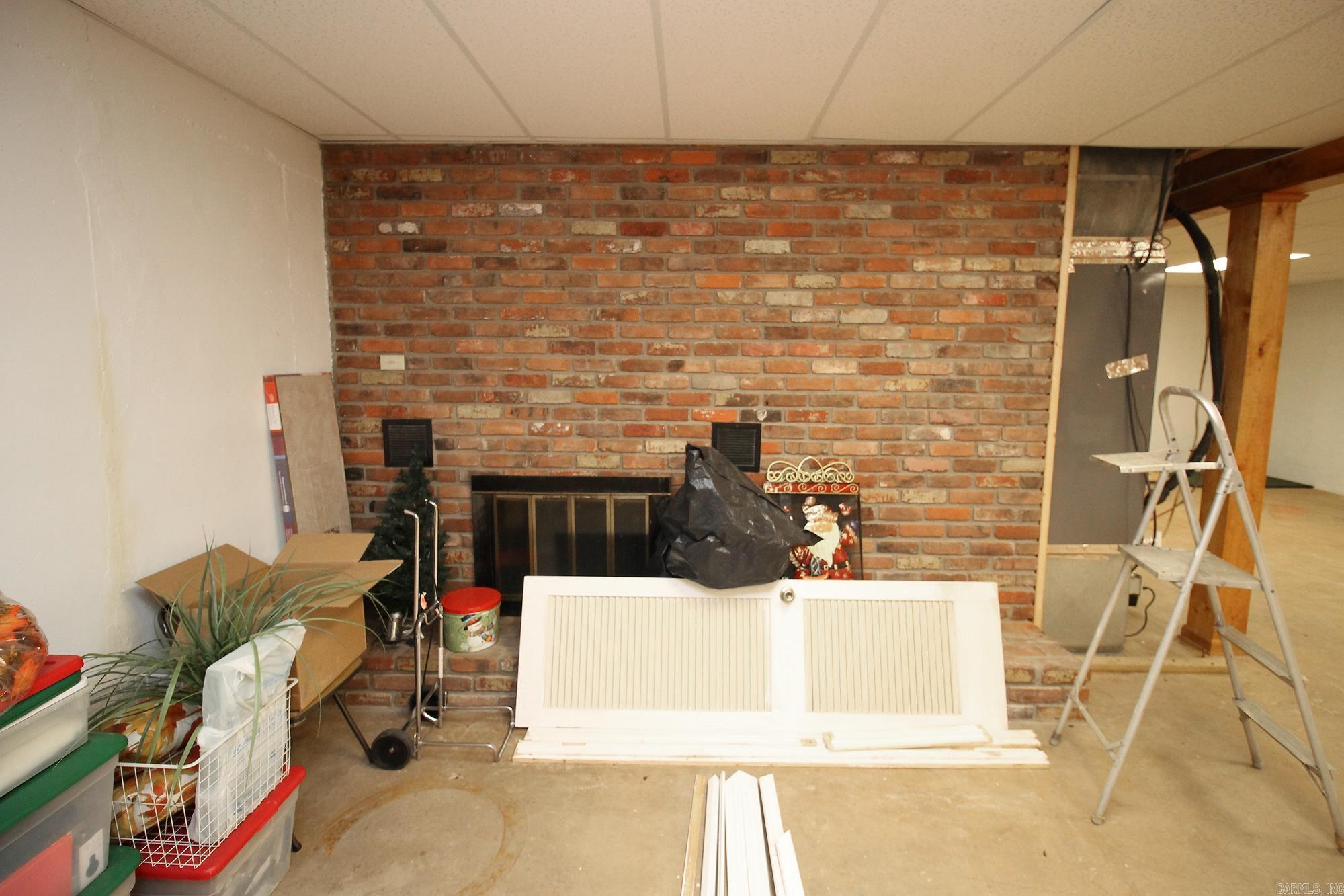 Metes & Bounds - Commercial Sale