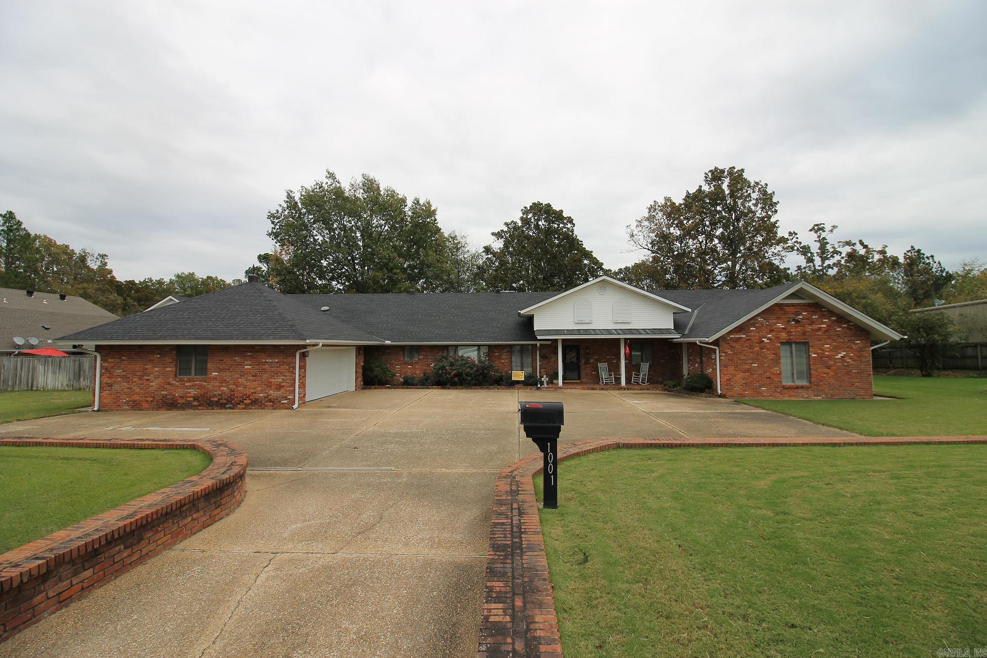 Metes & Bounds - Commercial Sale