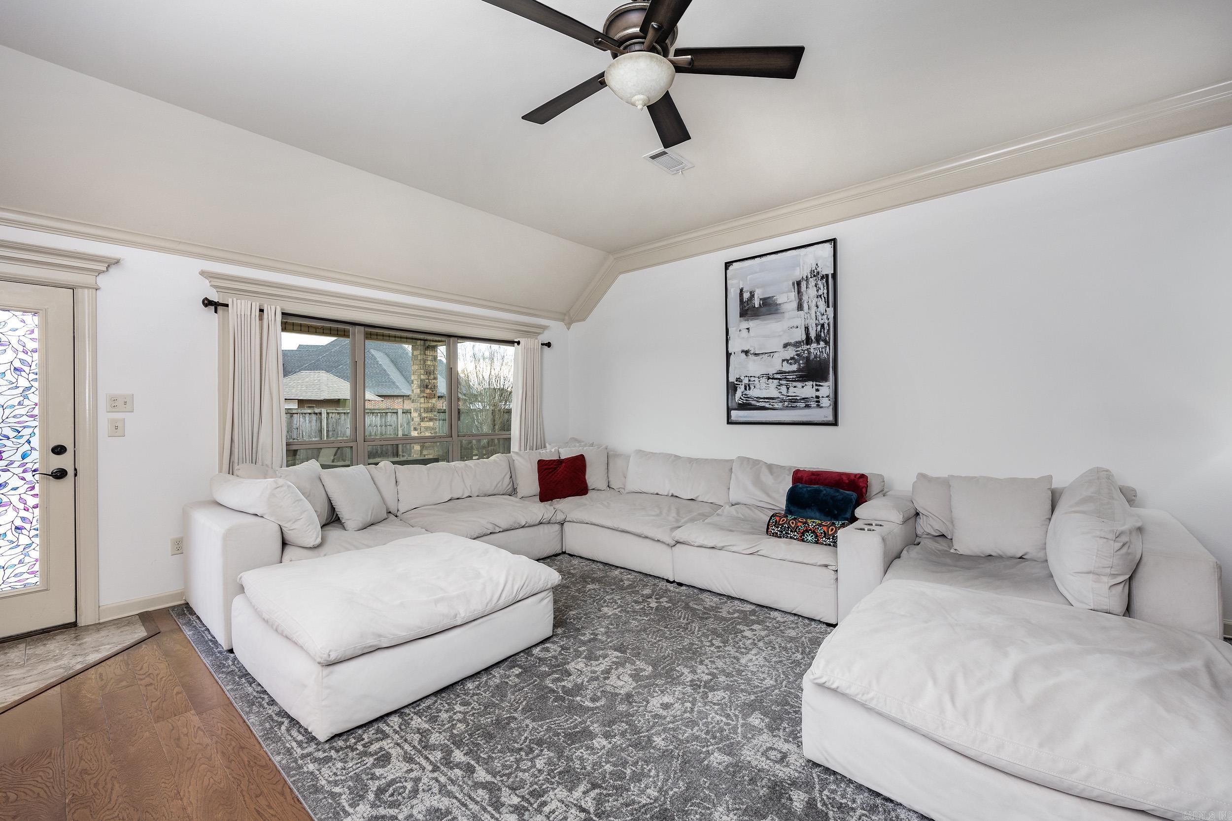 COUNTRY CLUB OF AR THE PH XXIII - Residential