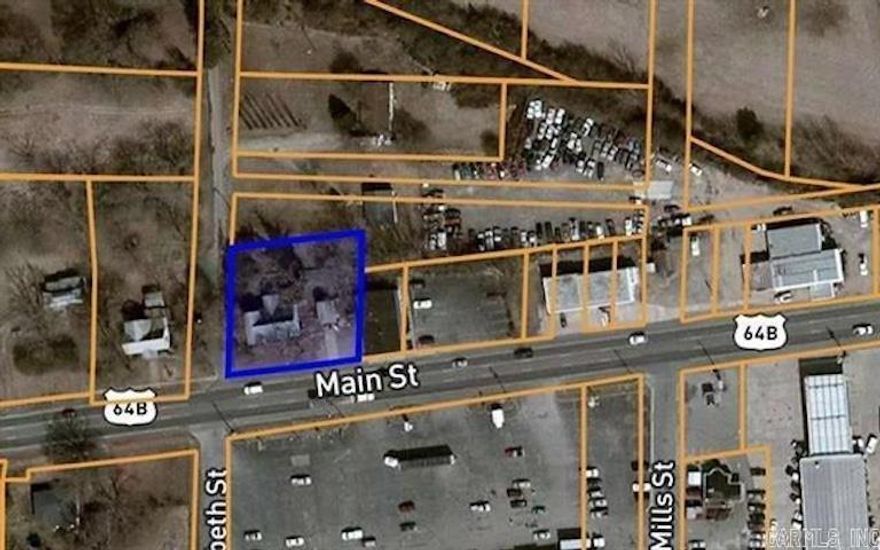 Prime corner lot in the heart of Vilonia with main st frontage right across from Harps!