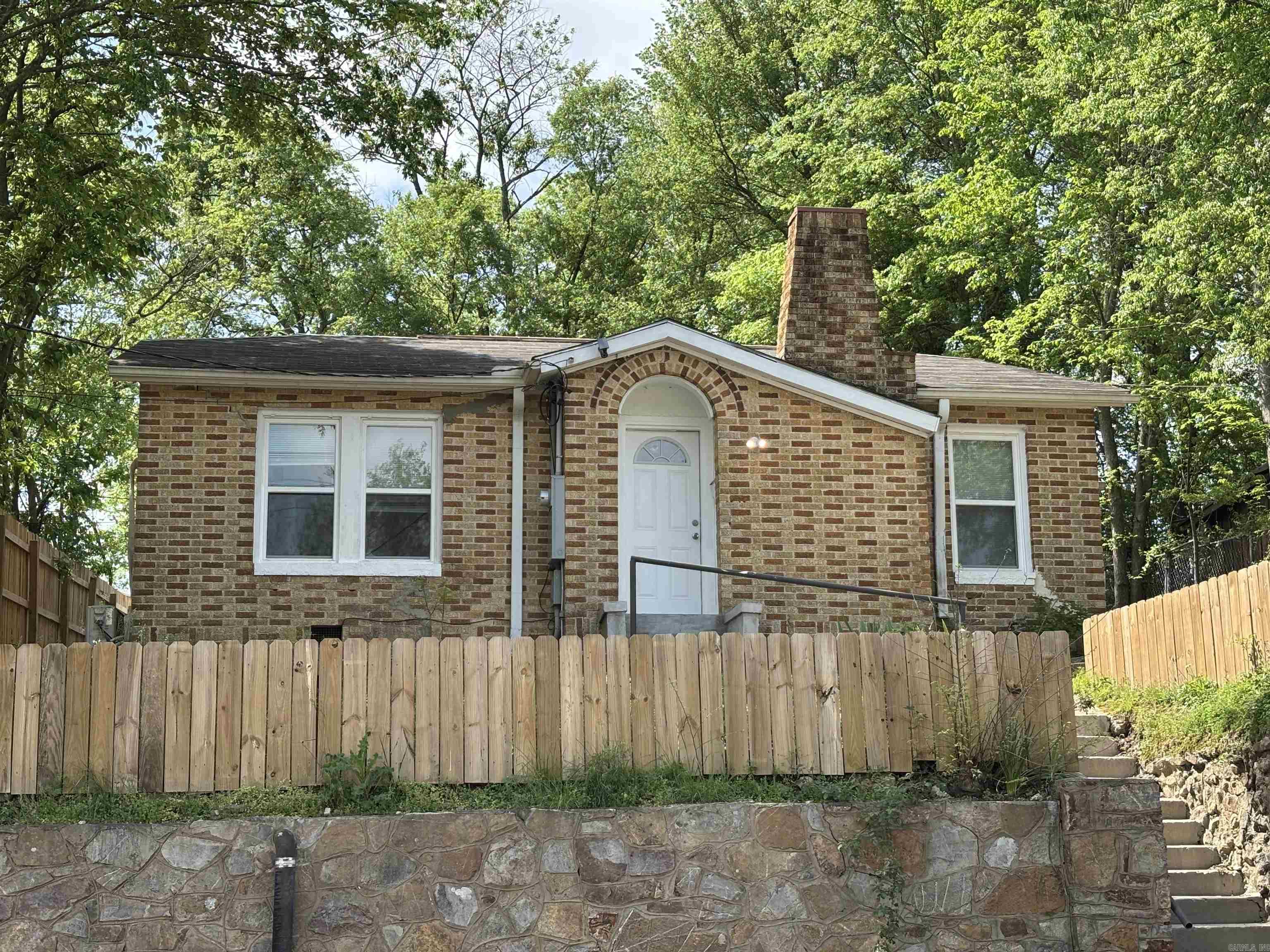 Metes & Bounds - Residential Income