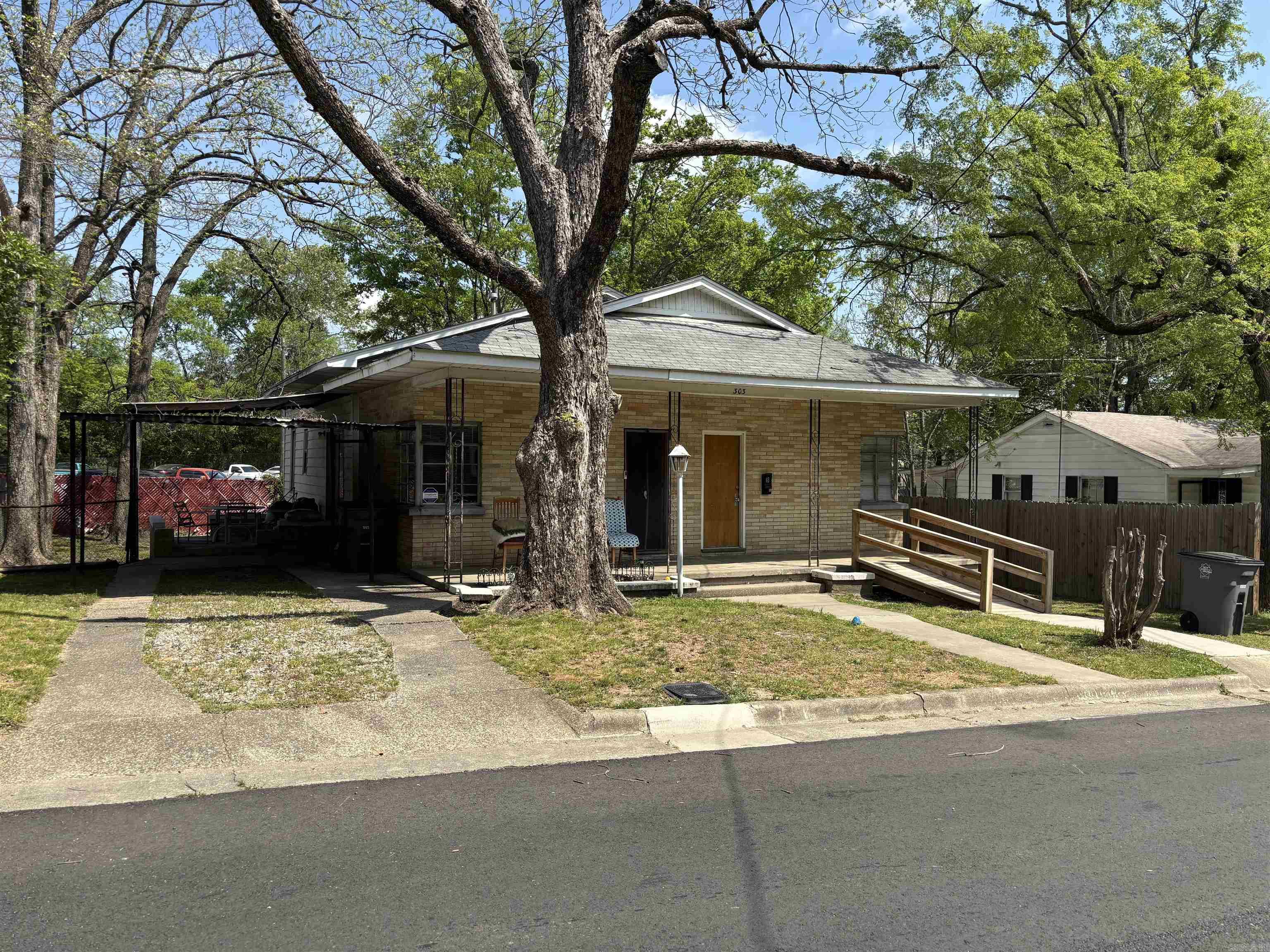 Metes & Bounds - Residential Income