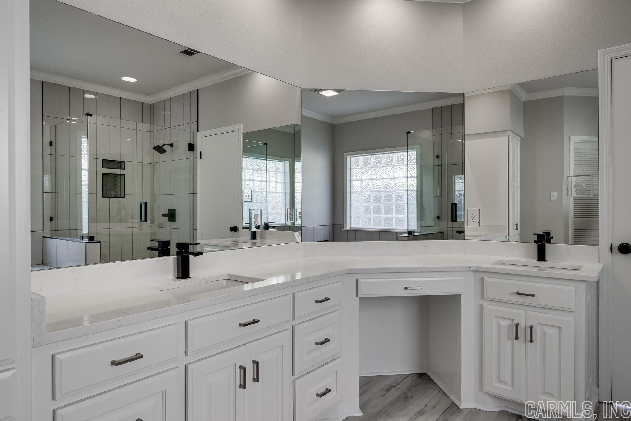 Hamilton Oaks - Residential