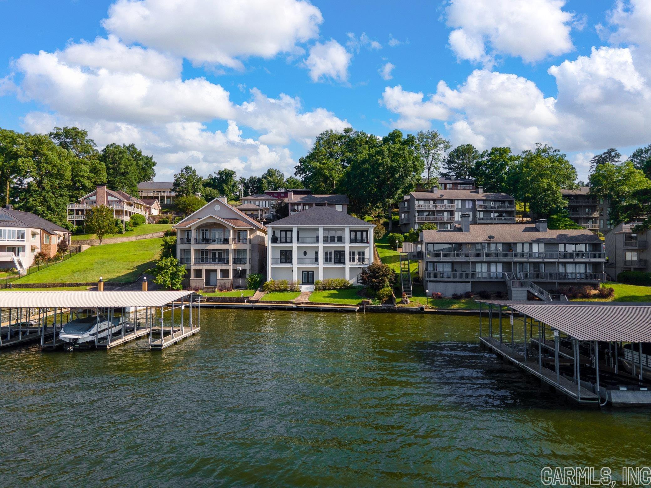 Hamilton Oaks - Residential