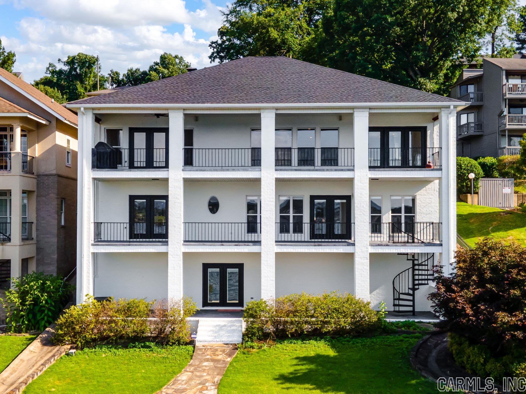 Hamilton Oaks - Residential