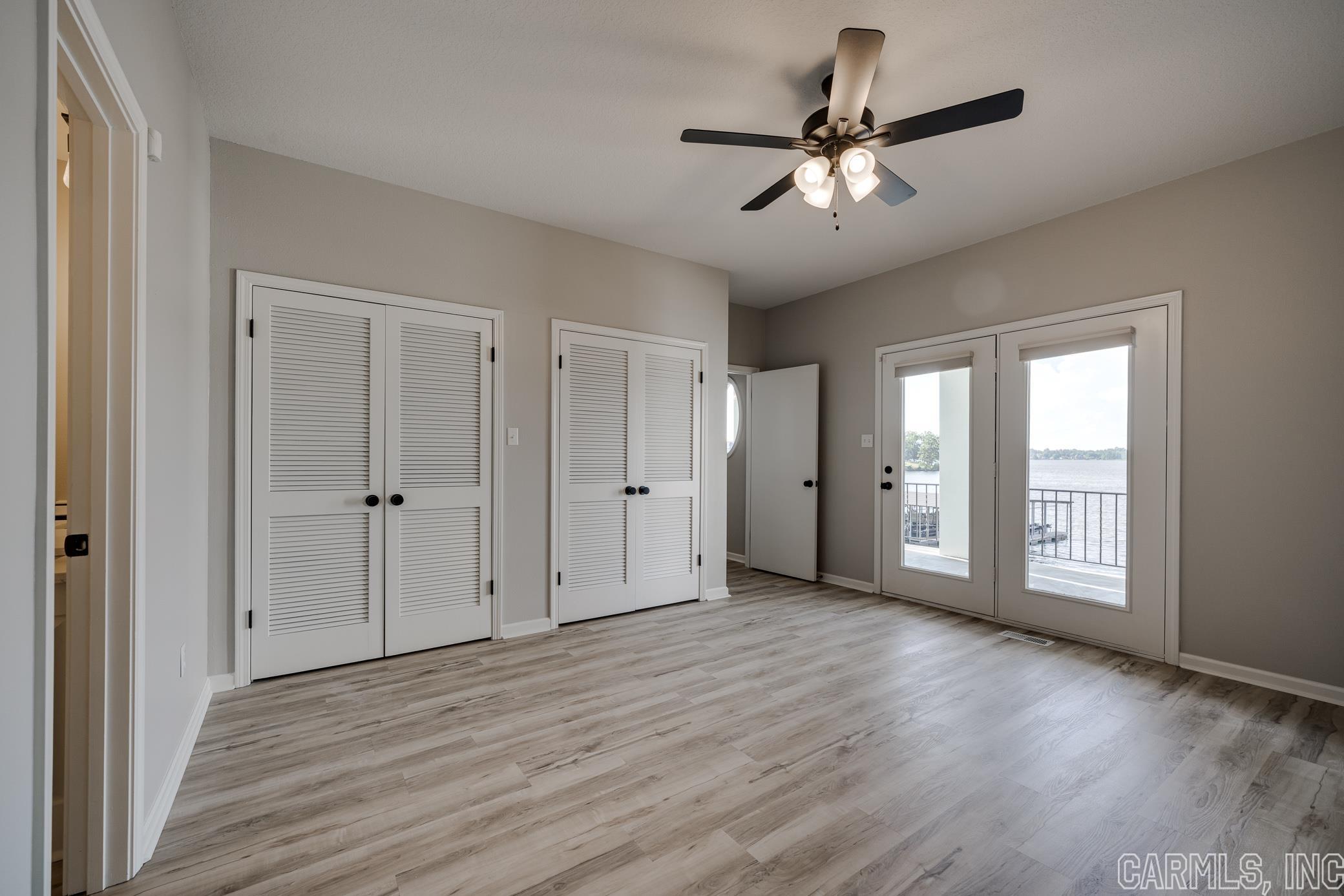 Hamilton Oaks - Residential