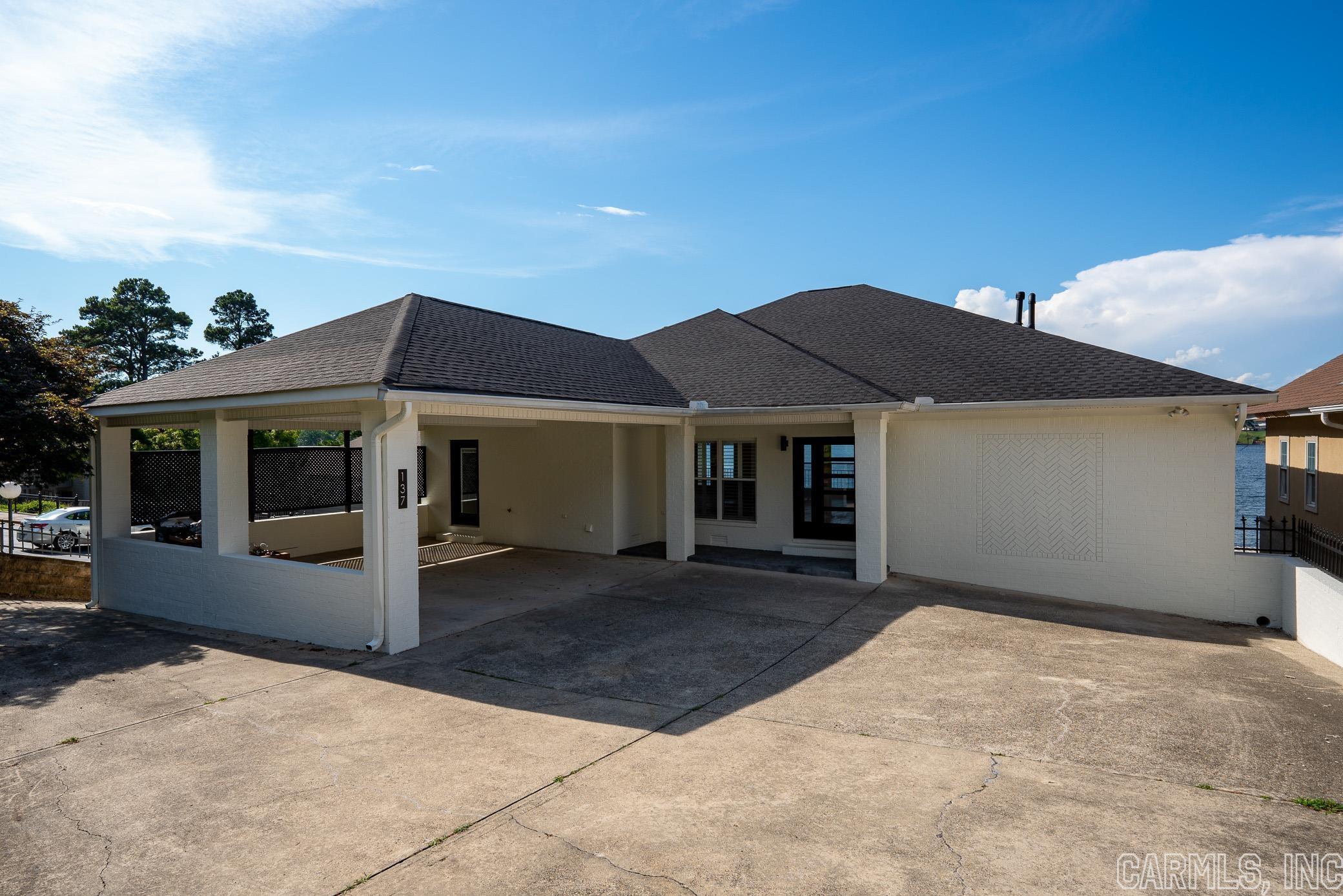 Hamilton Oaks - Residential