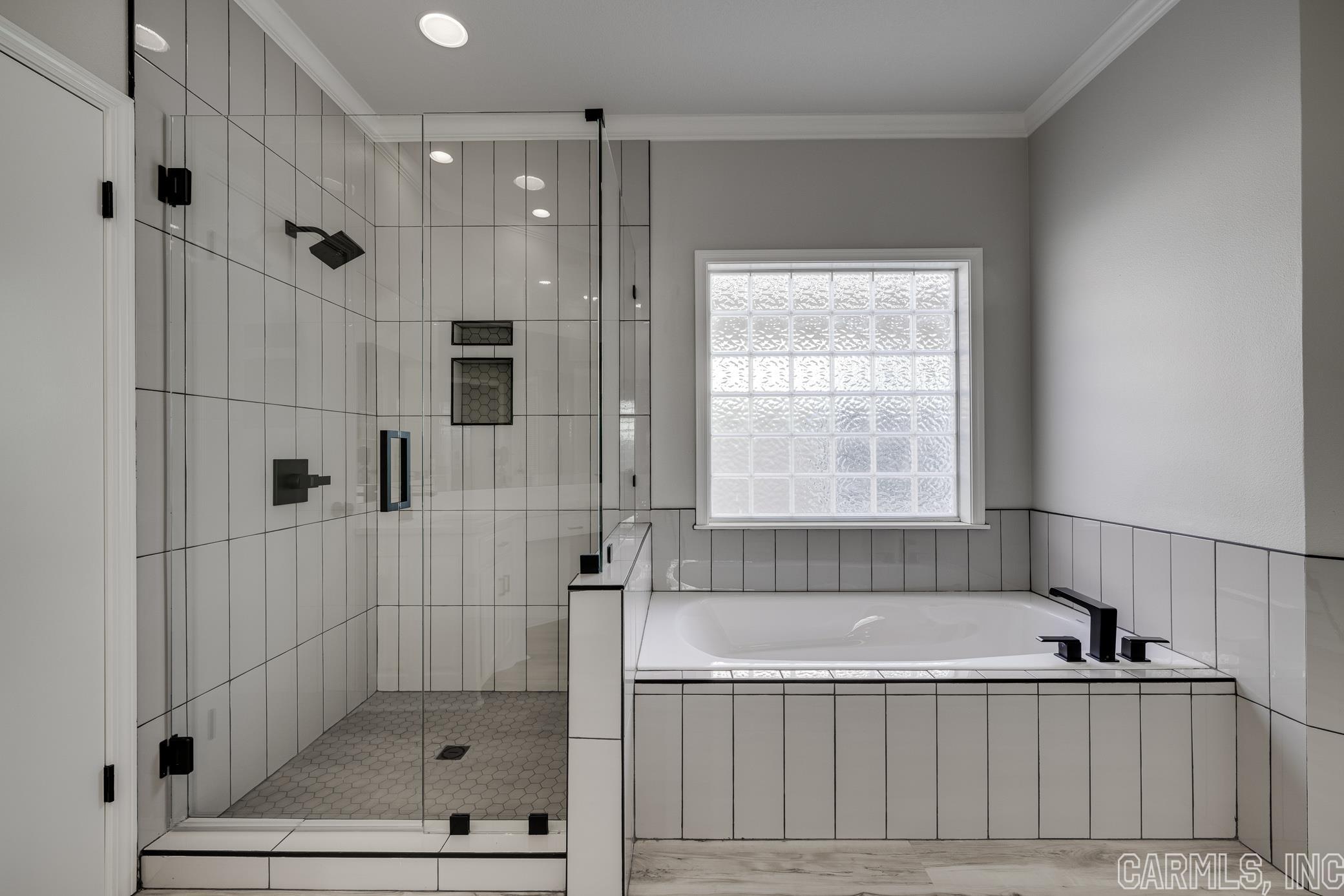 Hamilton Oaks - Residential