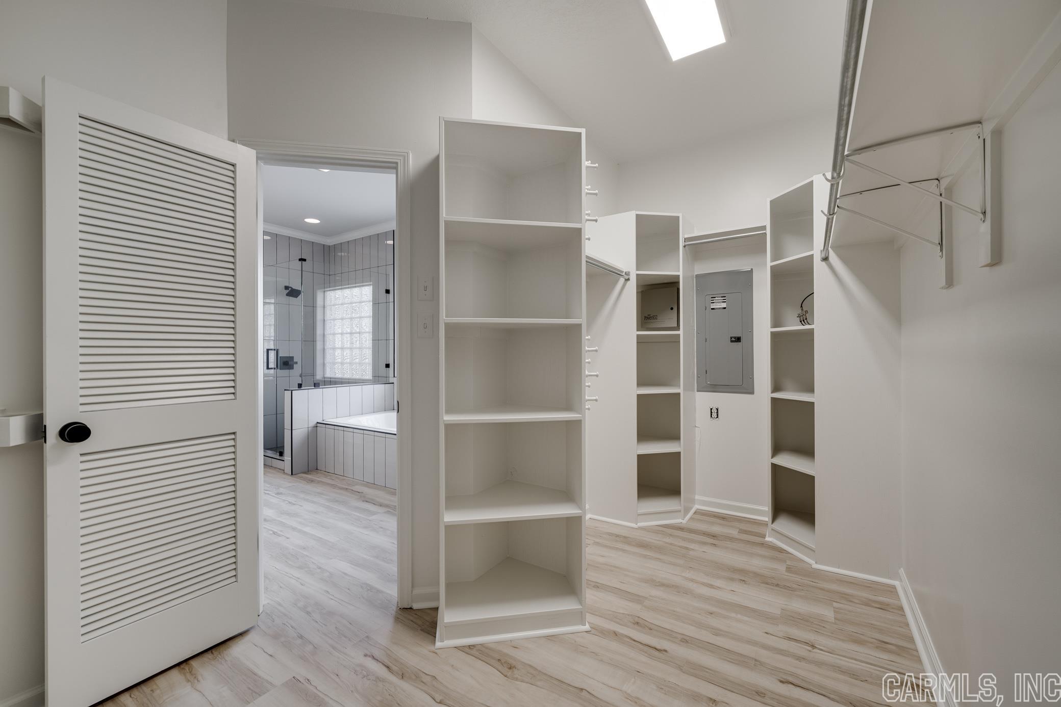 Hamilton Oaks - Residential