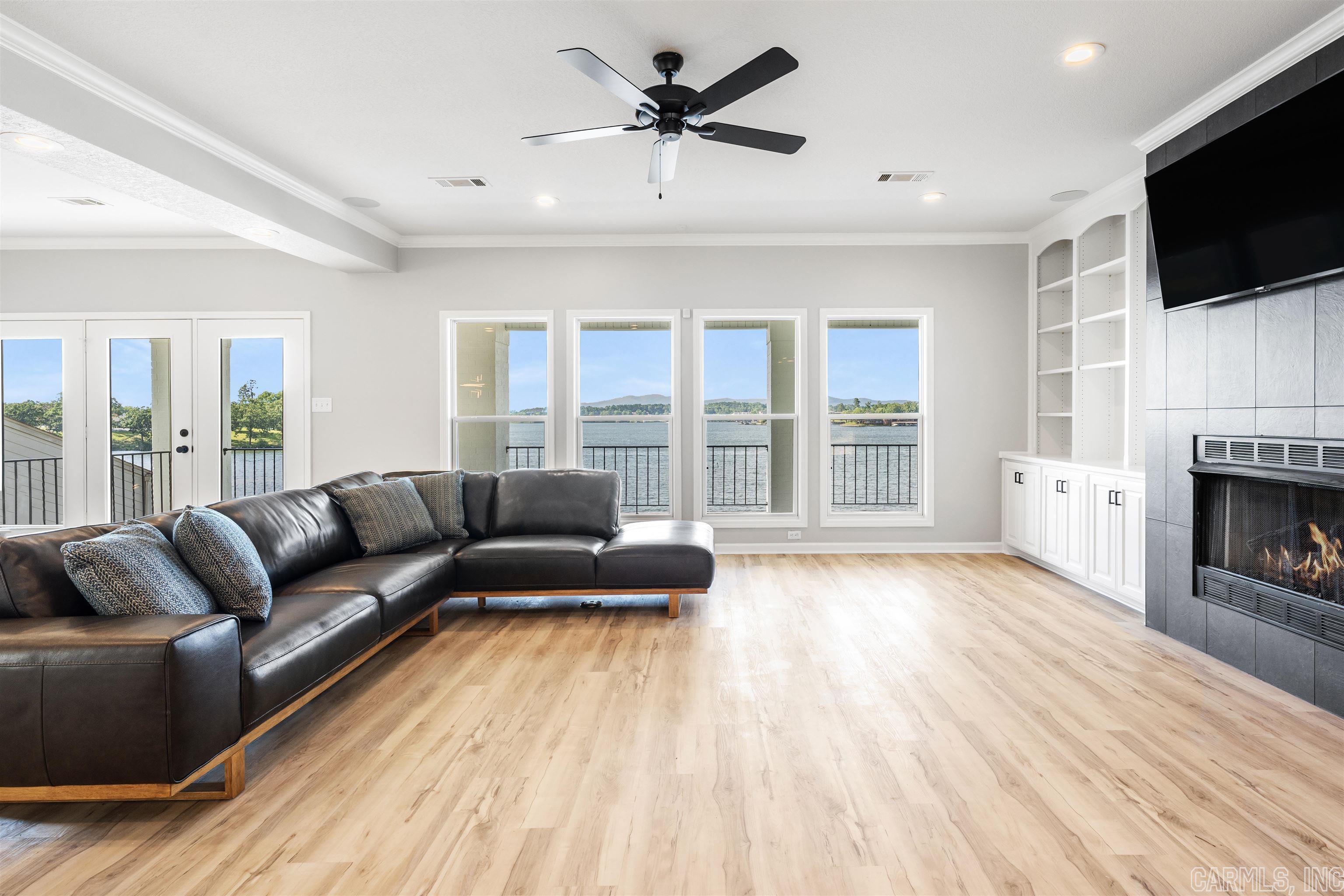 Hamilton Oaks - Residential