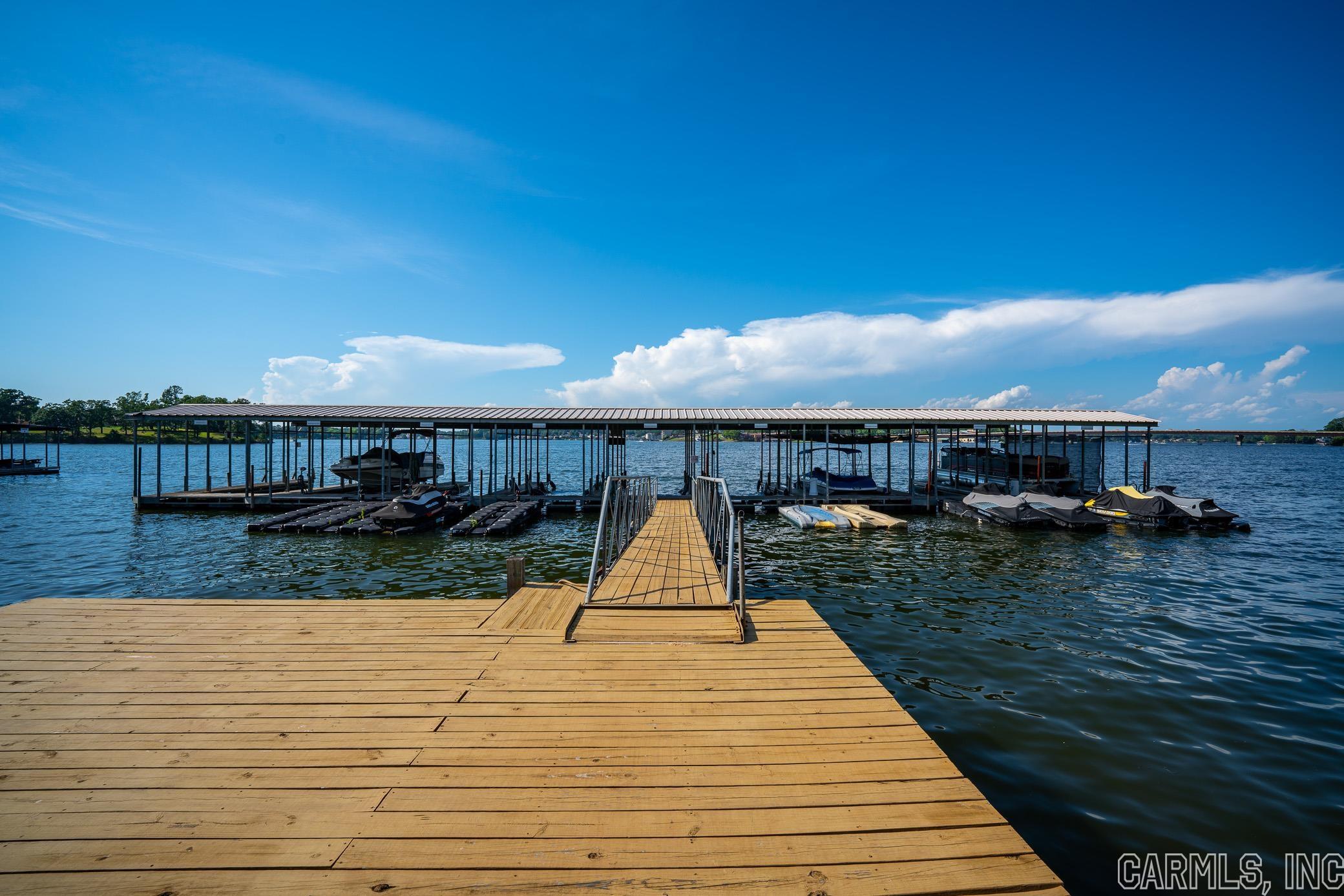 Hamilton Oaks - Residential