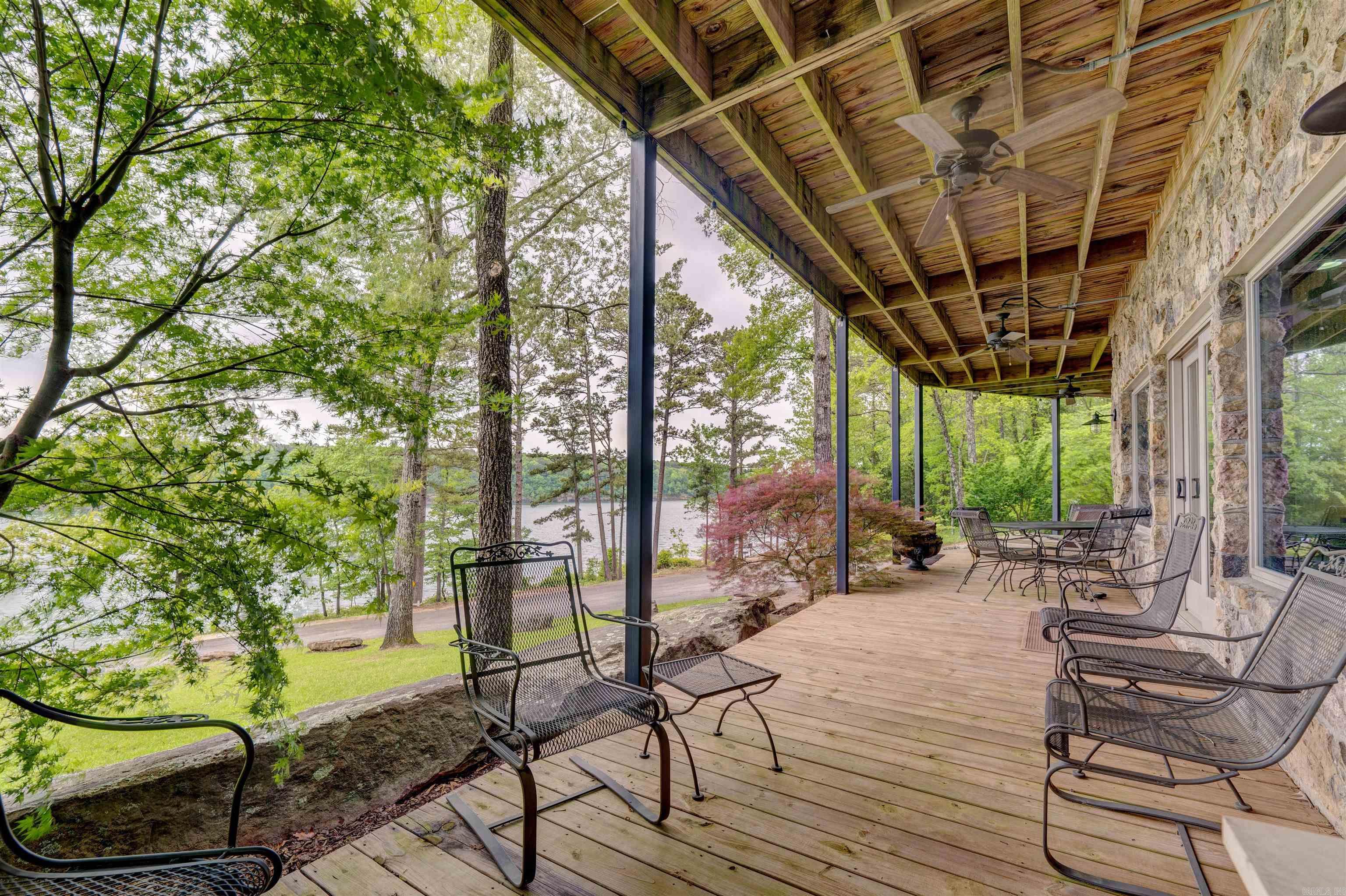 BELMONT ACRES - LAKE - Residential
