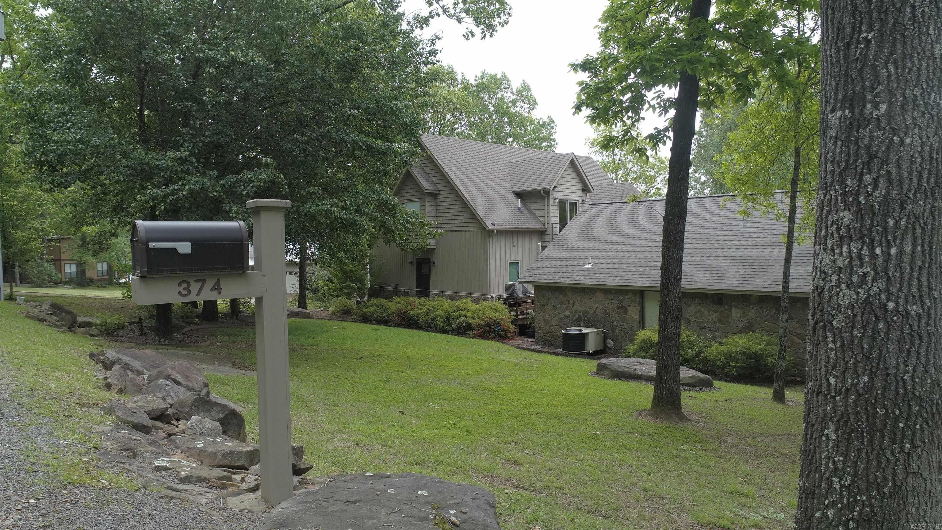 BELMONT ACRES - LAKE - Residential
