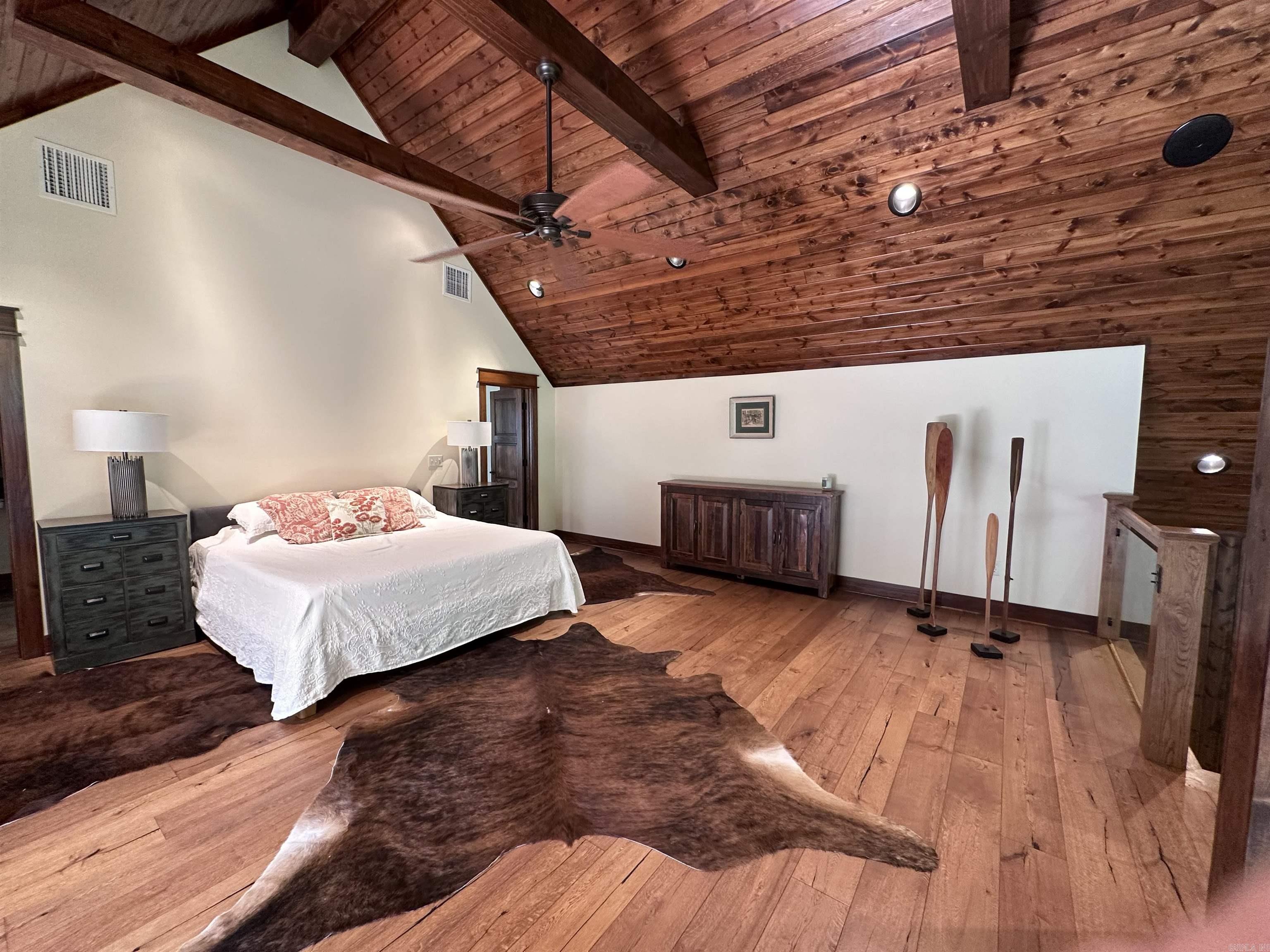 BELMONT ACRES - LAKE - Residential