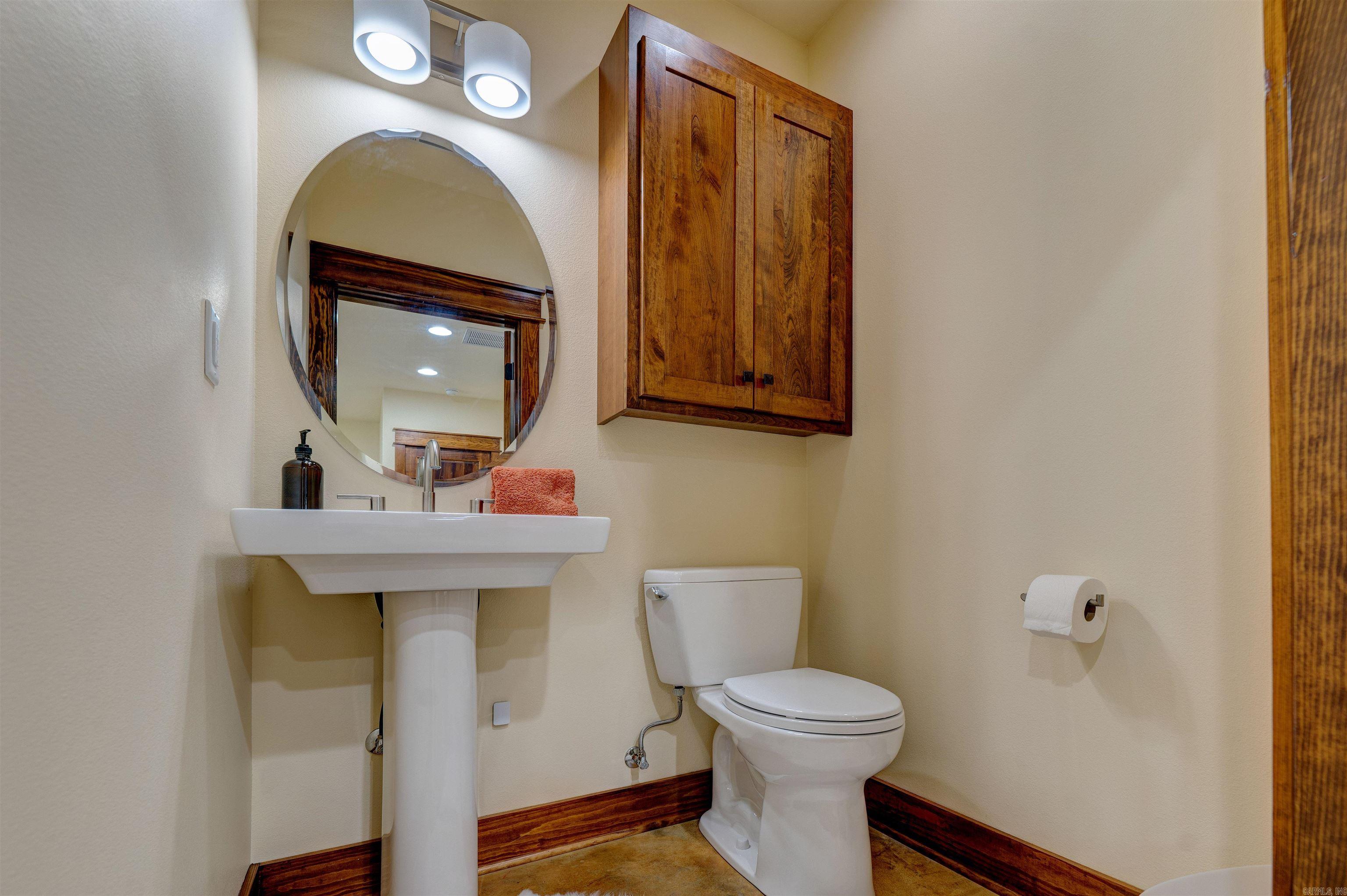 BELMONT ACRES - LAKE - Residential