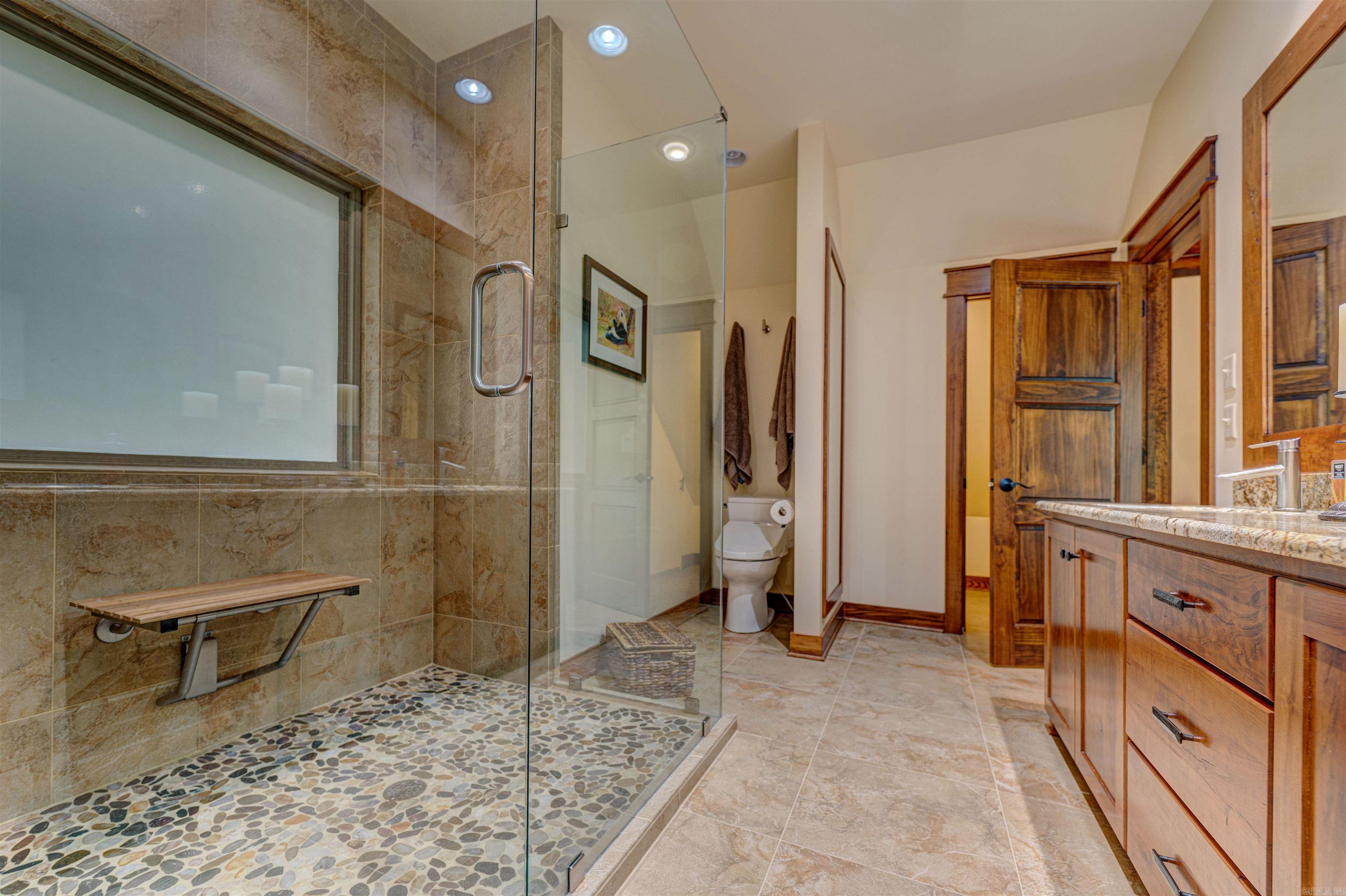 BELMONT ACRES - LAKE - Residential