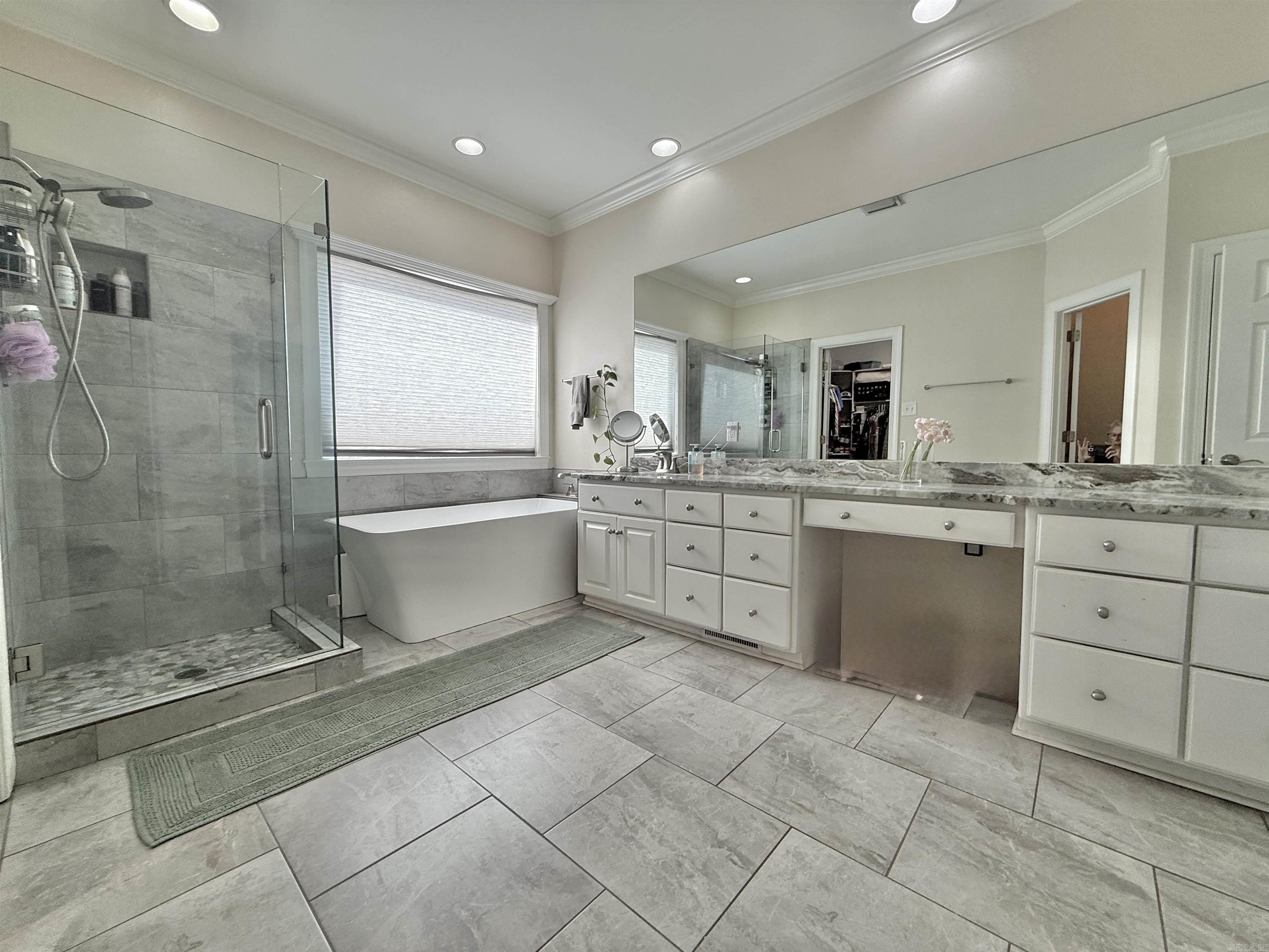 CHENAL VALLEY ABERDEEN - Residential