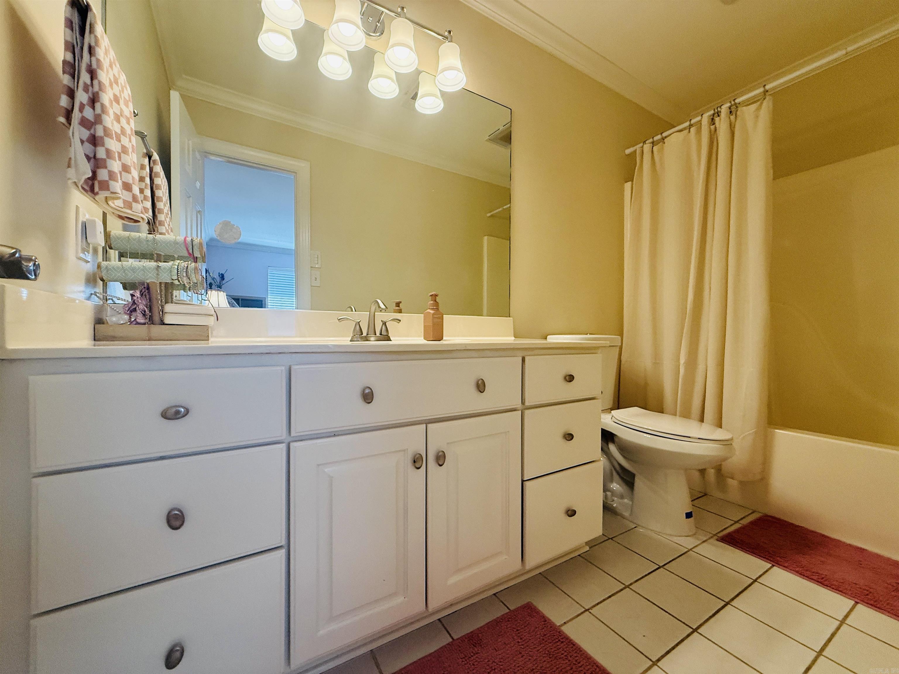 CHENAL VALLEY ABERDEEN - Residential