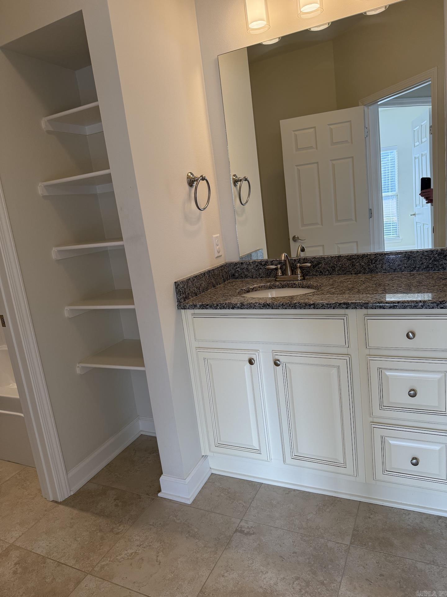 MOUNTAIN TERRACE ESTATES TOWNHOM - Residential