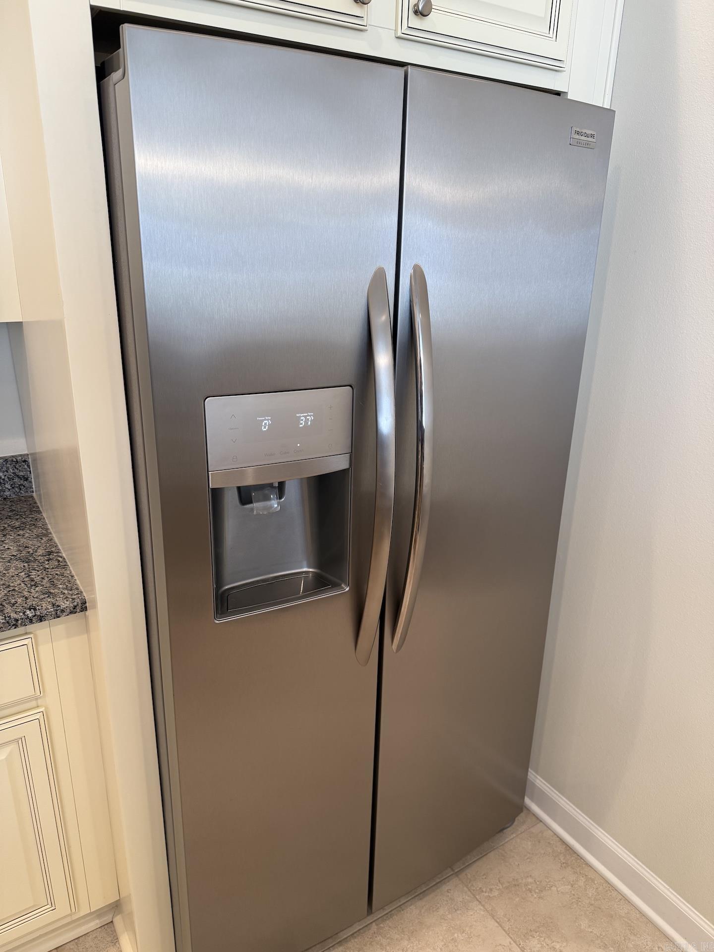 MOUNTAIN TERRACE ESTATES TOWNHOM - Residential