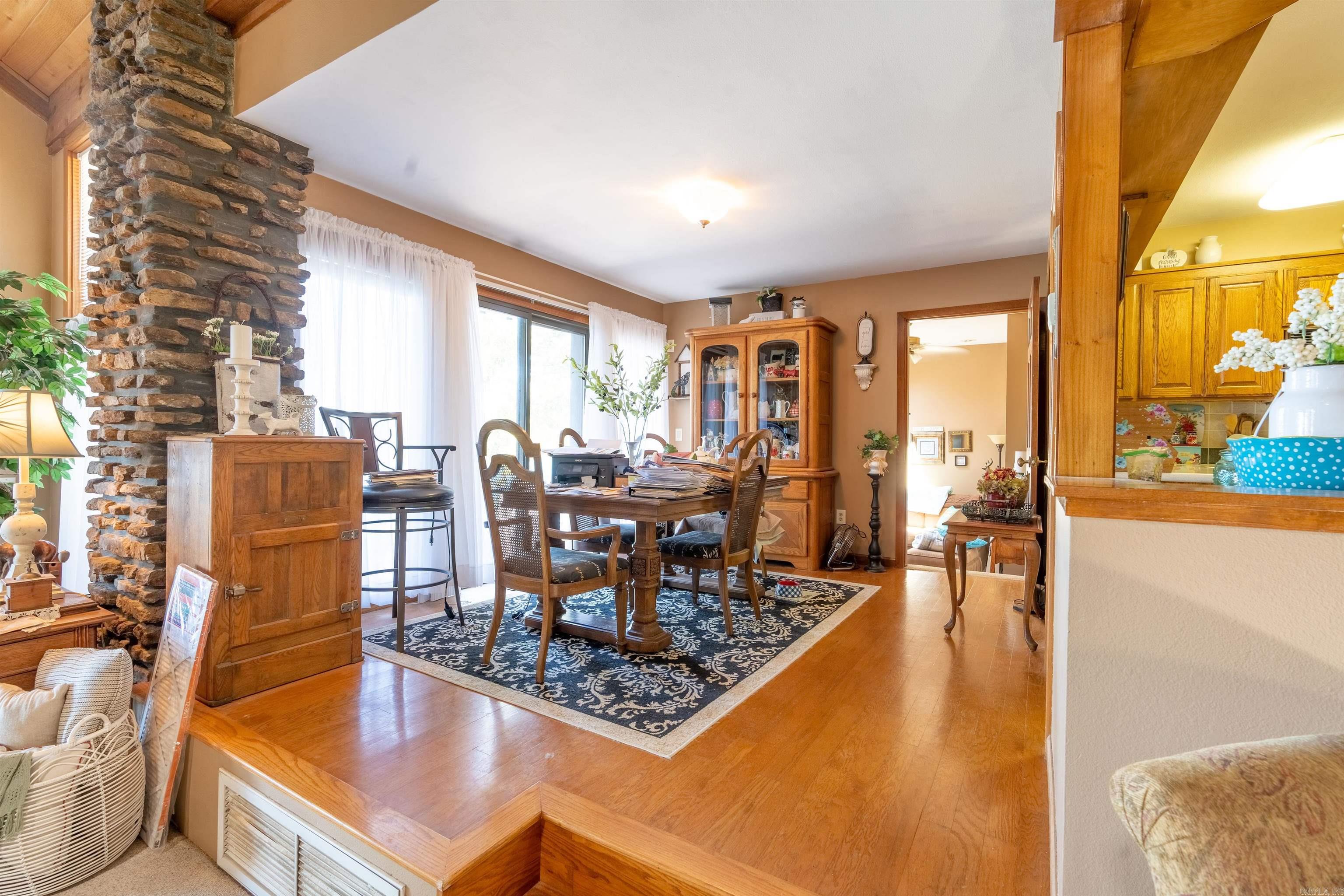 RIVIERA COVE - LAKE - Residential