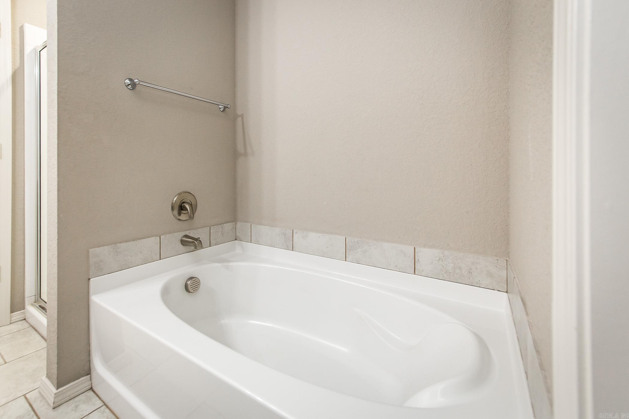 STONEHENGE PLACE - Residential