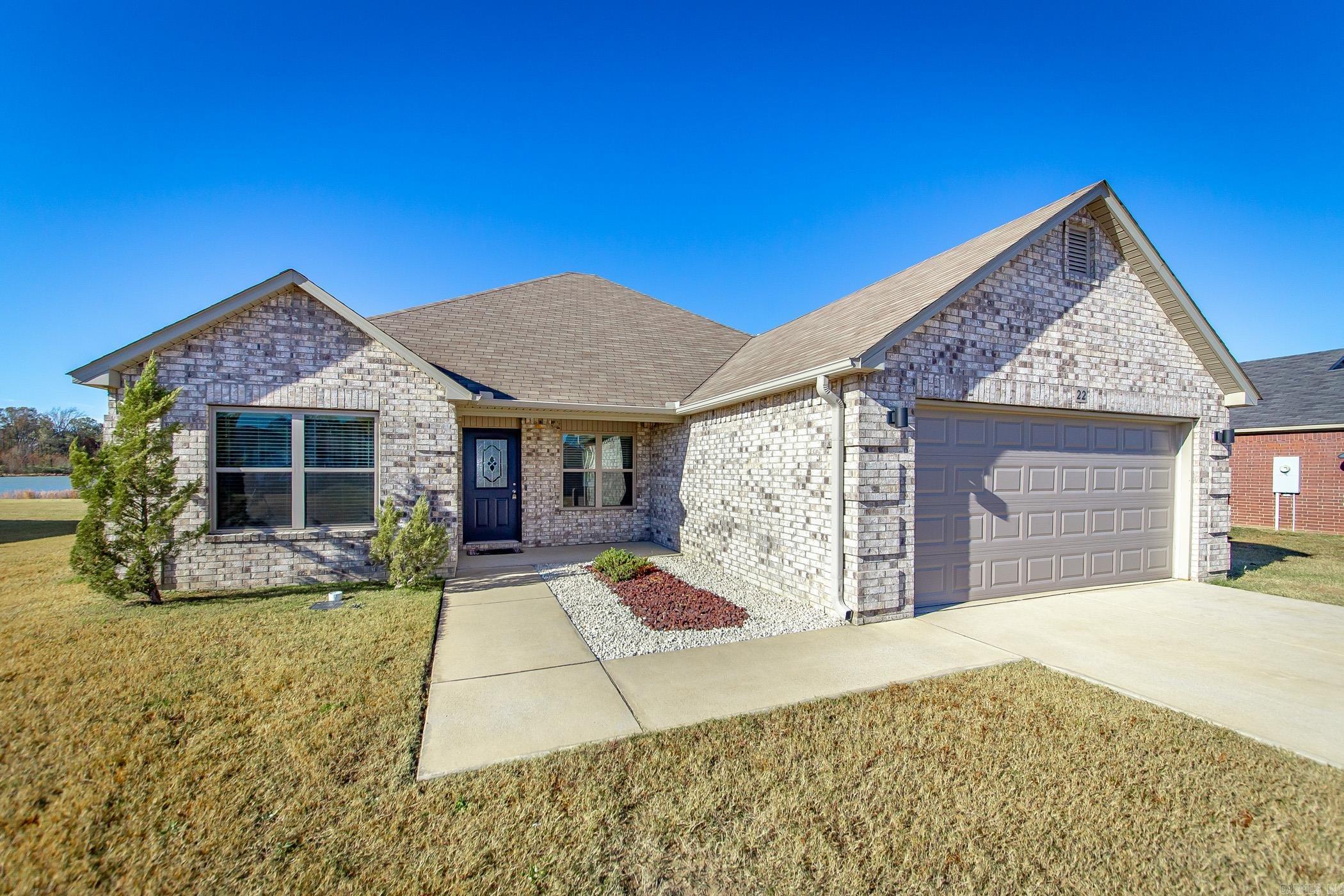 STONEHENGE PLACE - Residential