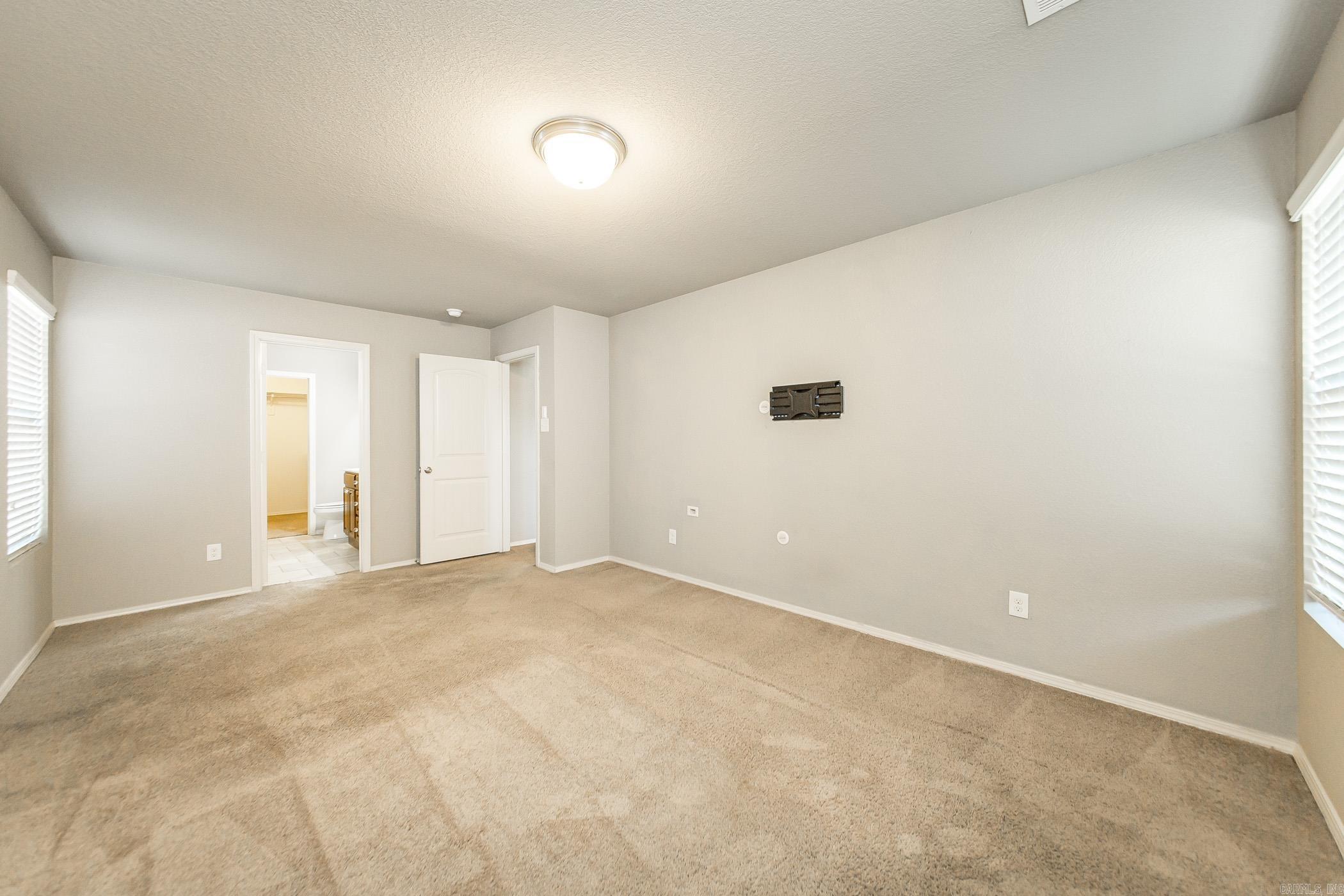 STONEHENGE PLACE - Residential