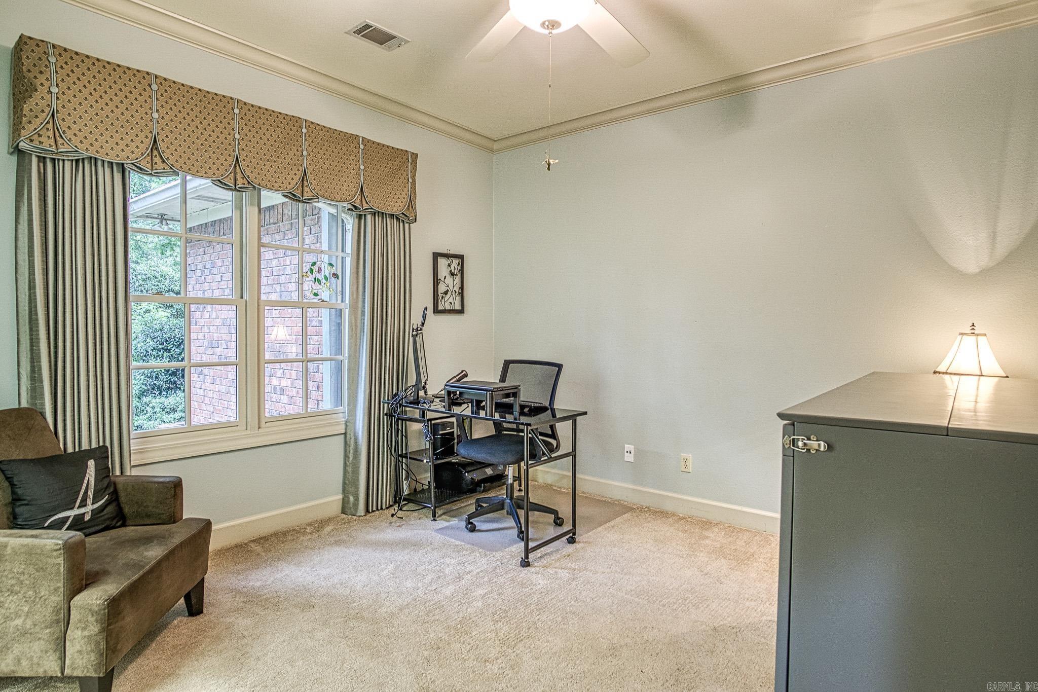 MEADOW-WOOD - Residential