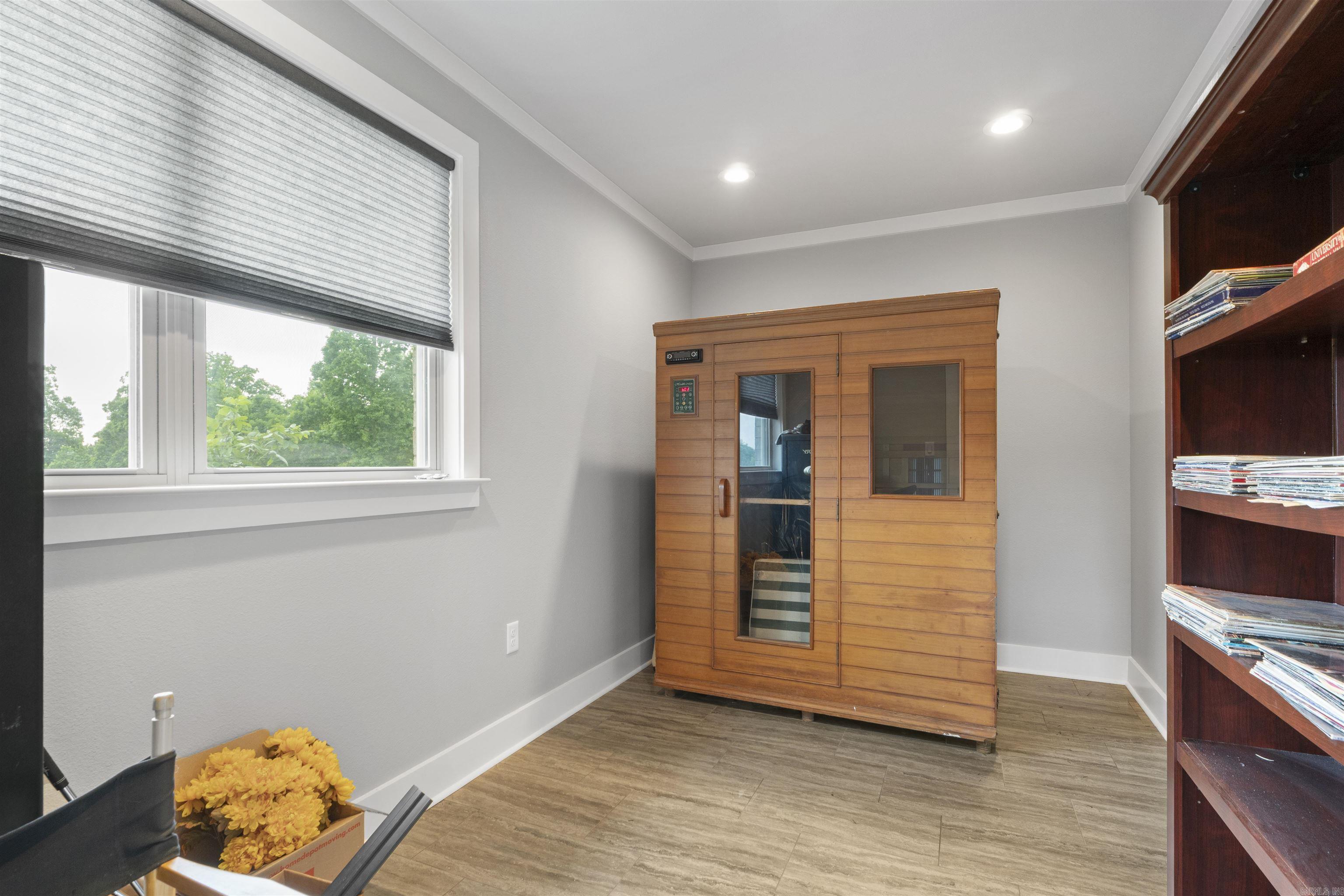 LOCHRIDGE ESTATES - Residential