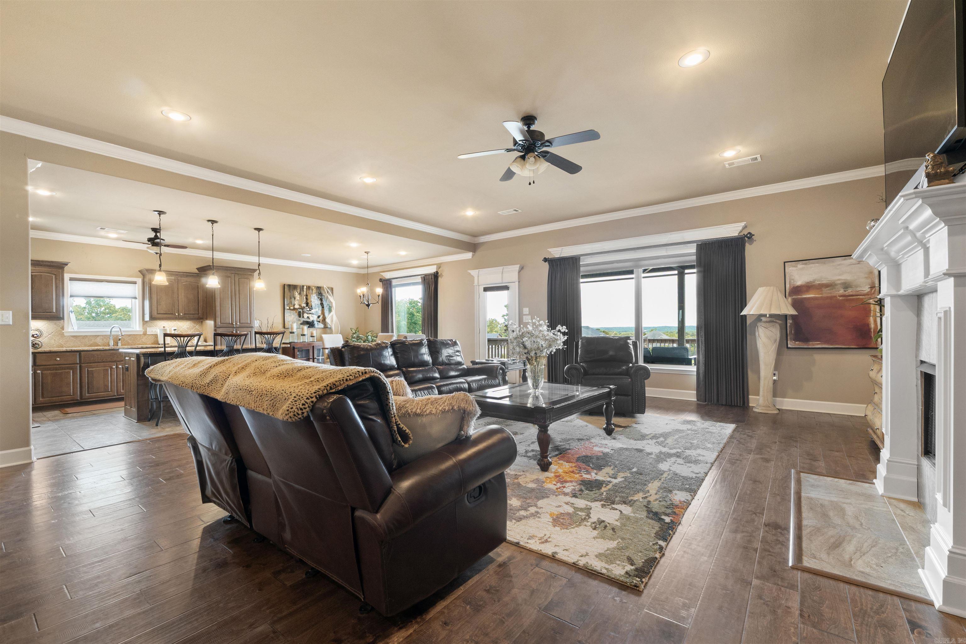 LOCHRIDGE ESTATES - Residential