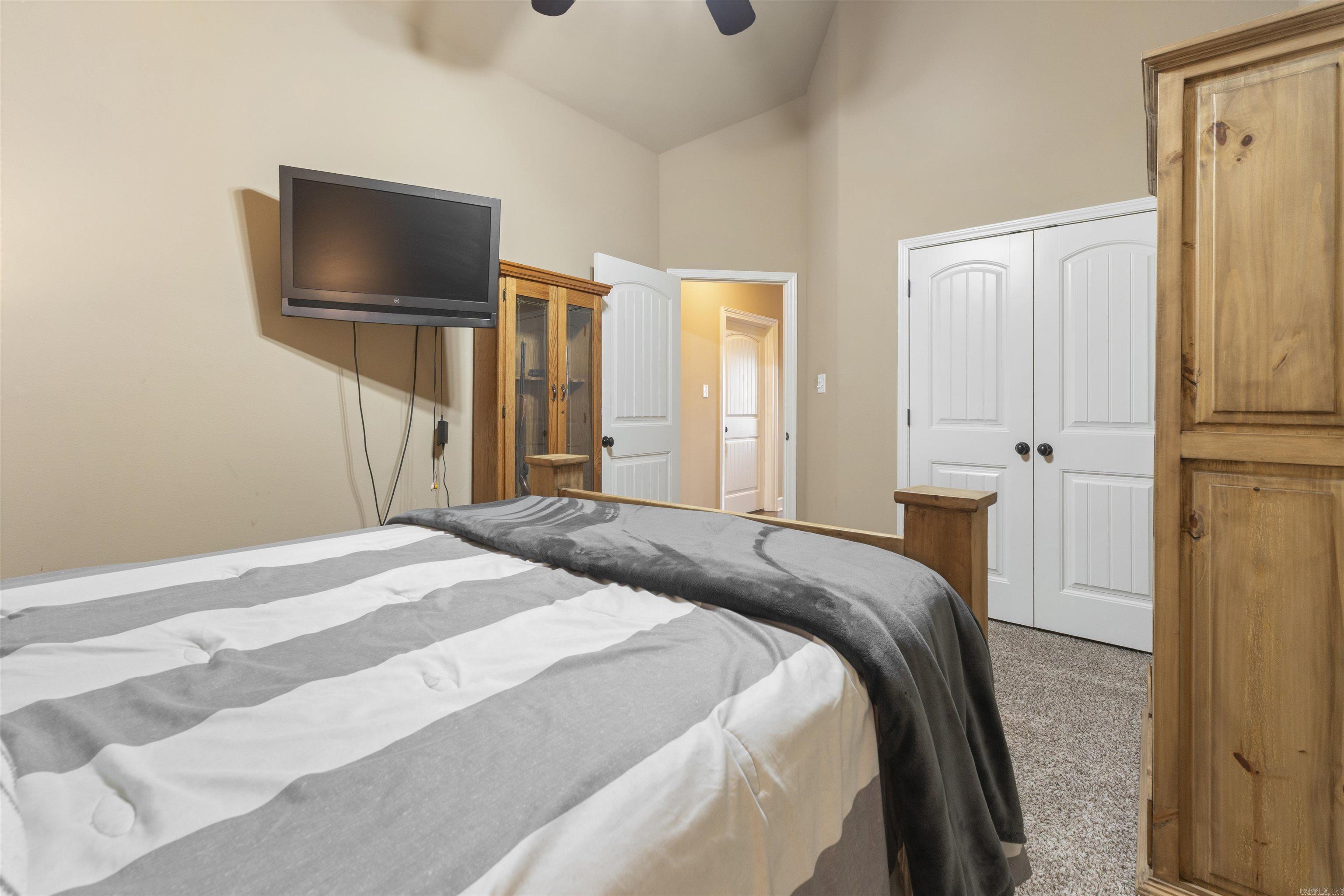 LOCHRIDGE ESTATES - Residential