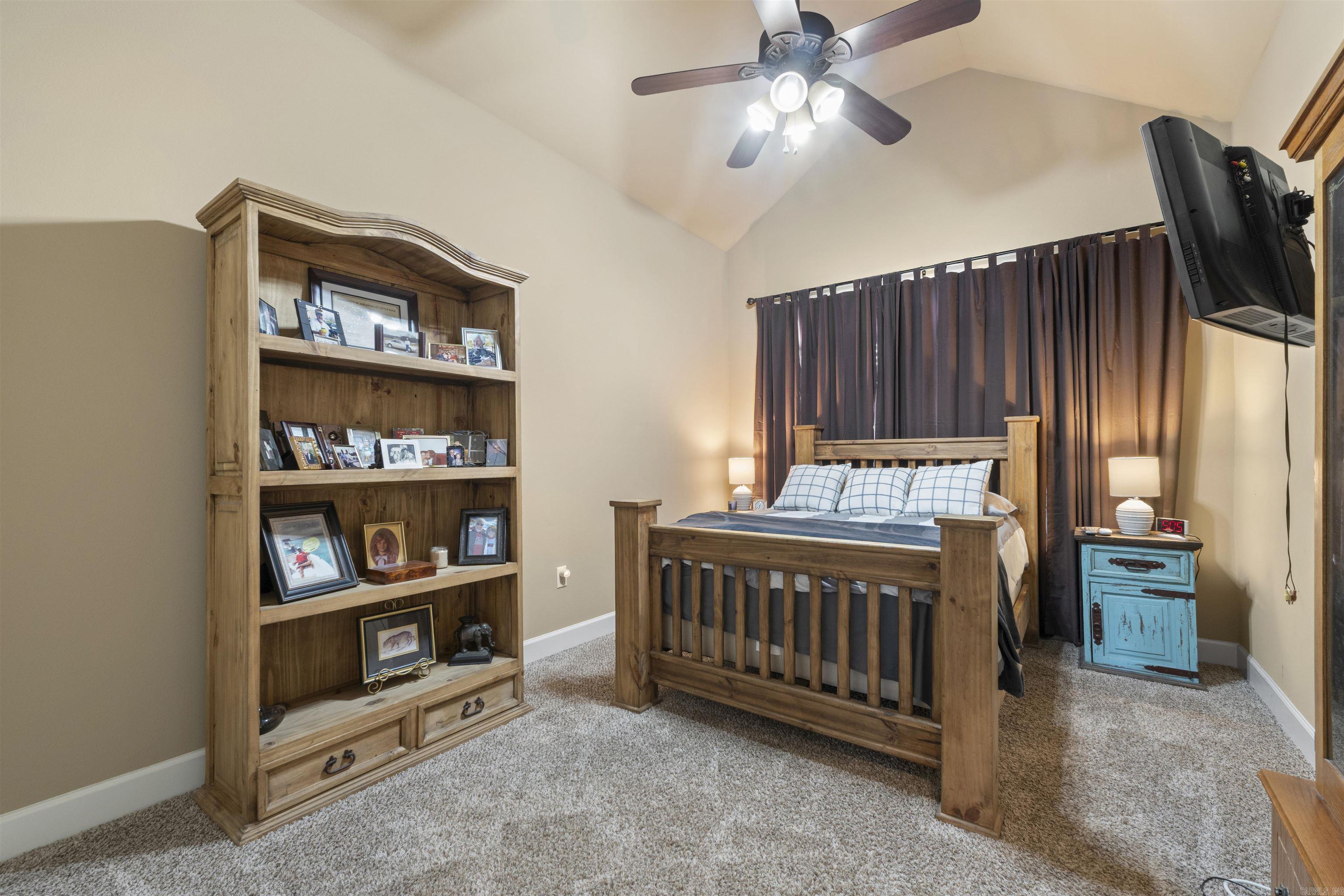 LOCHRIDGE ESTATES - Residential