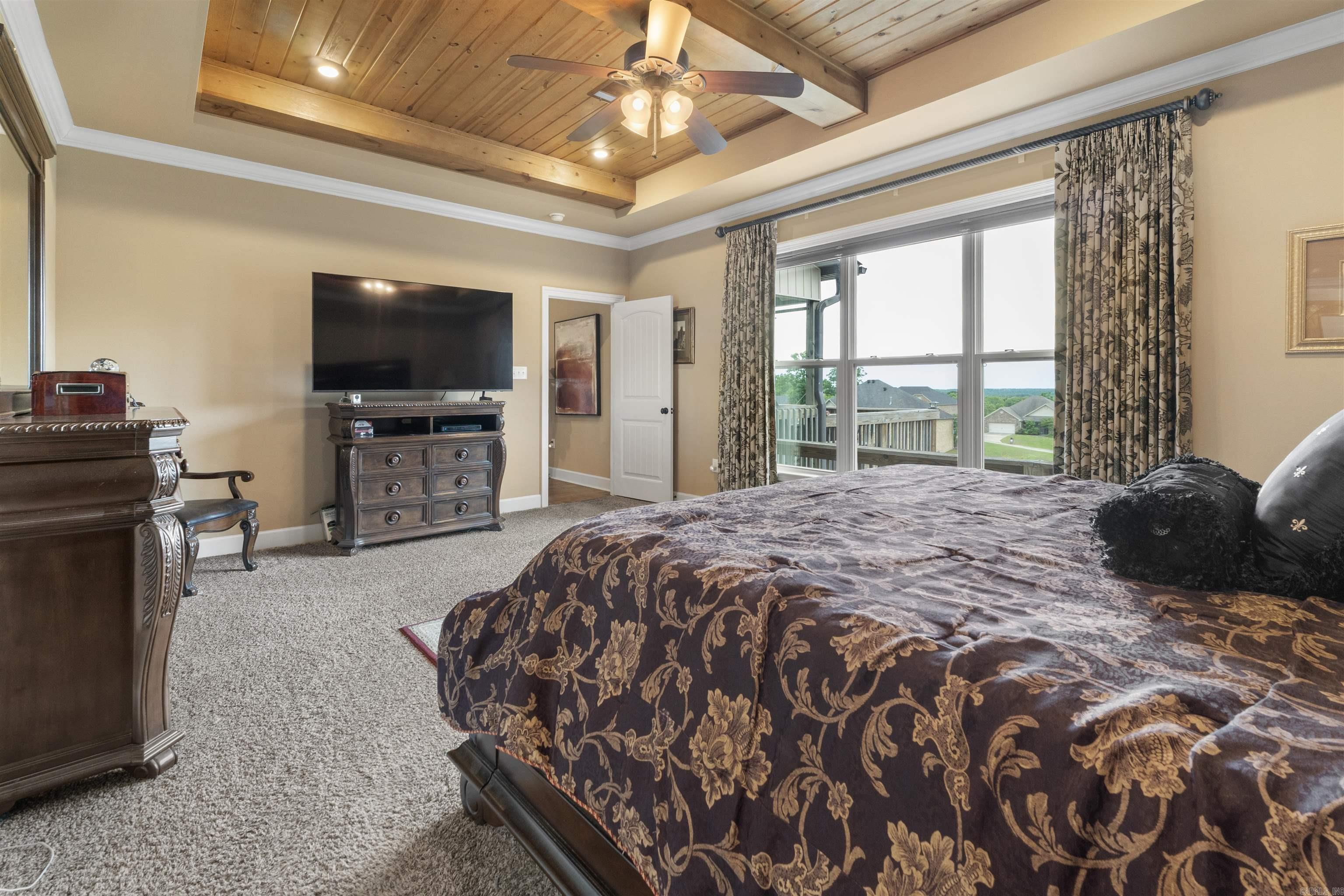 LOCHRIDGE ESTATES - Residential