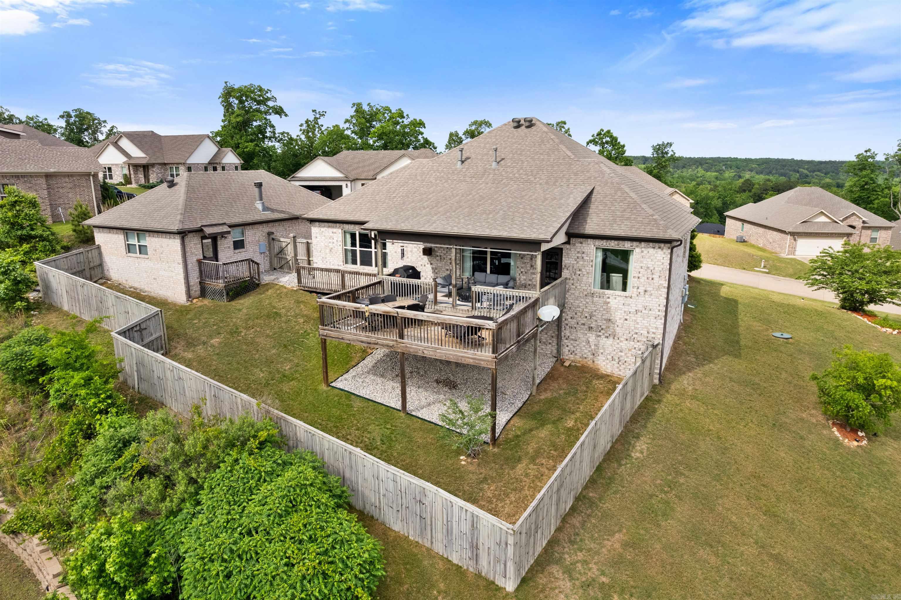 LOCHRIDGE ESTATES - Residential