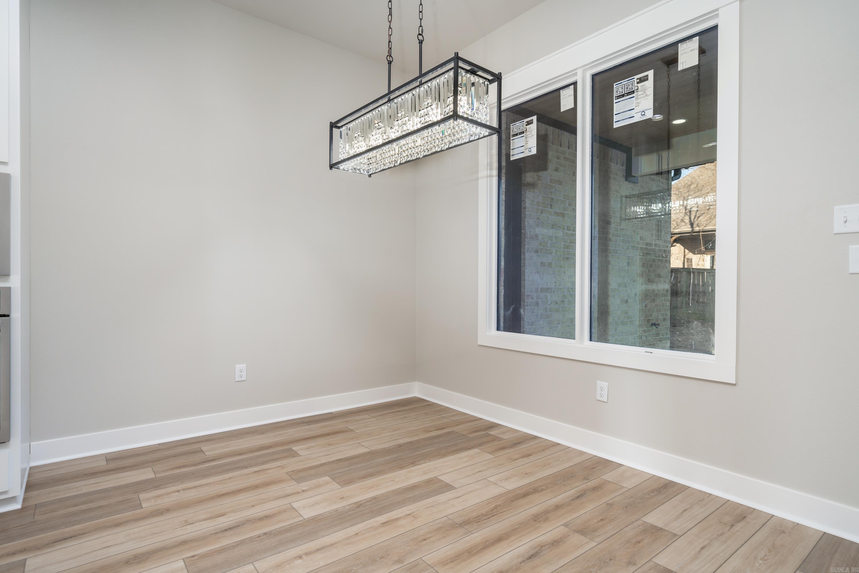 ARLINGTON PARK - Residential