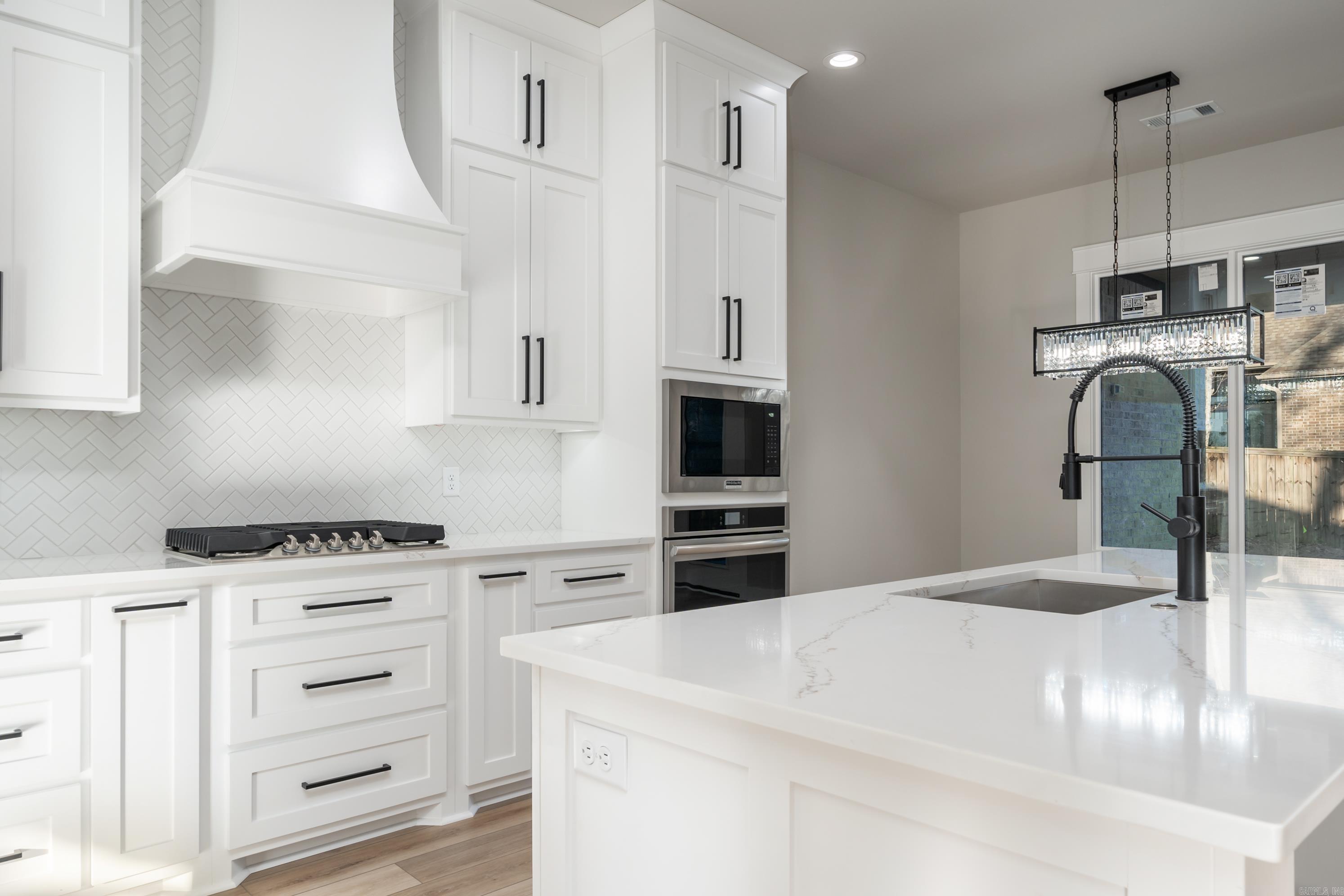 ARLINGTON PARK - Residential