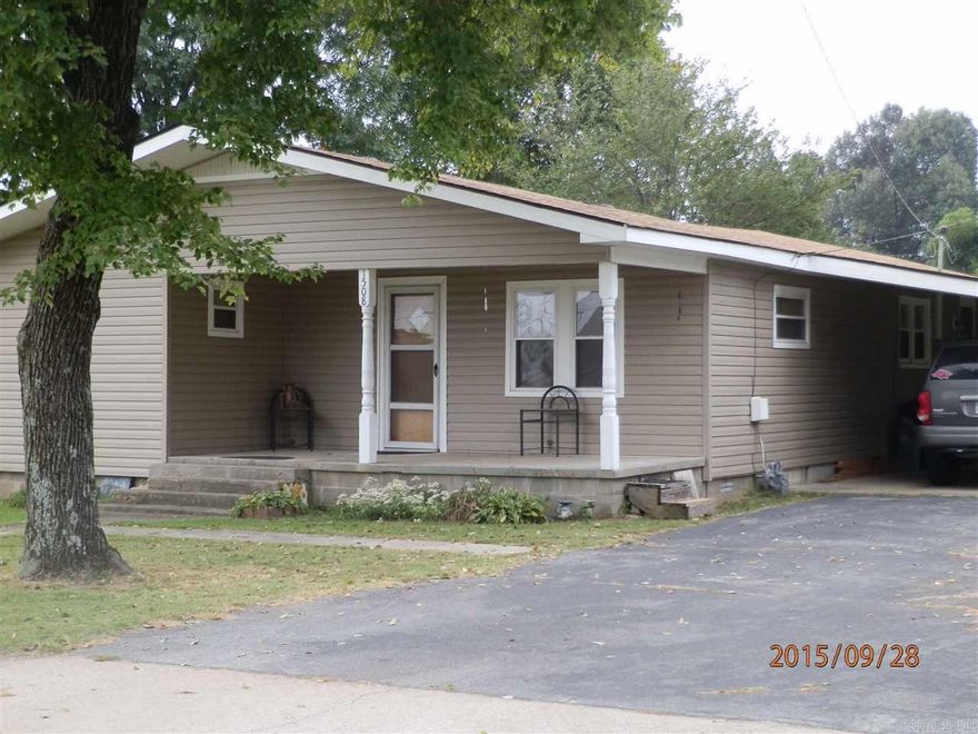 Nice home close to schools and shopping. Large, unfenced yard. No pets. Not on HUD Section 8. Interested persons must apply and pay application fee at listing office. Application fee pays for tenant screening.