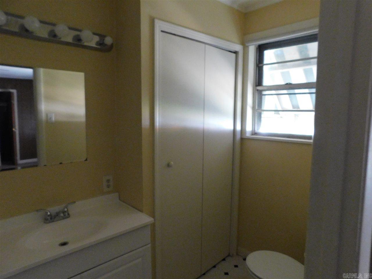 12-8-20 - Residential Lease