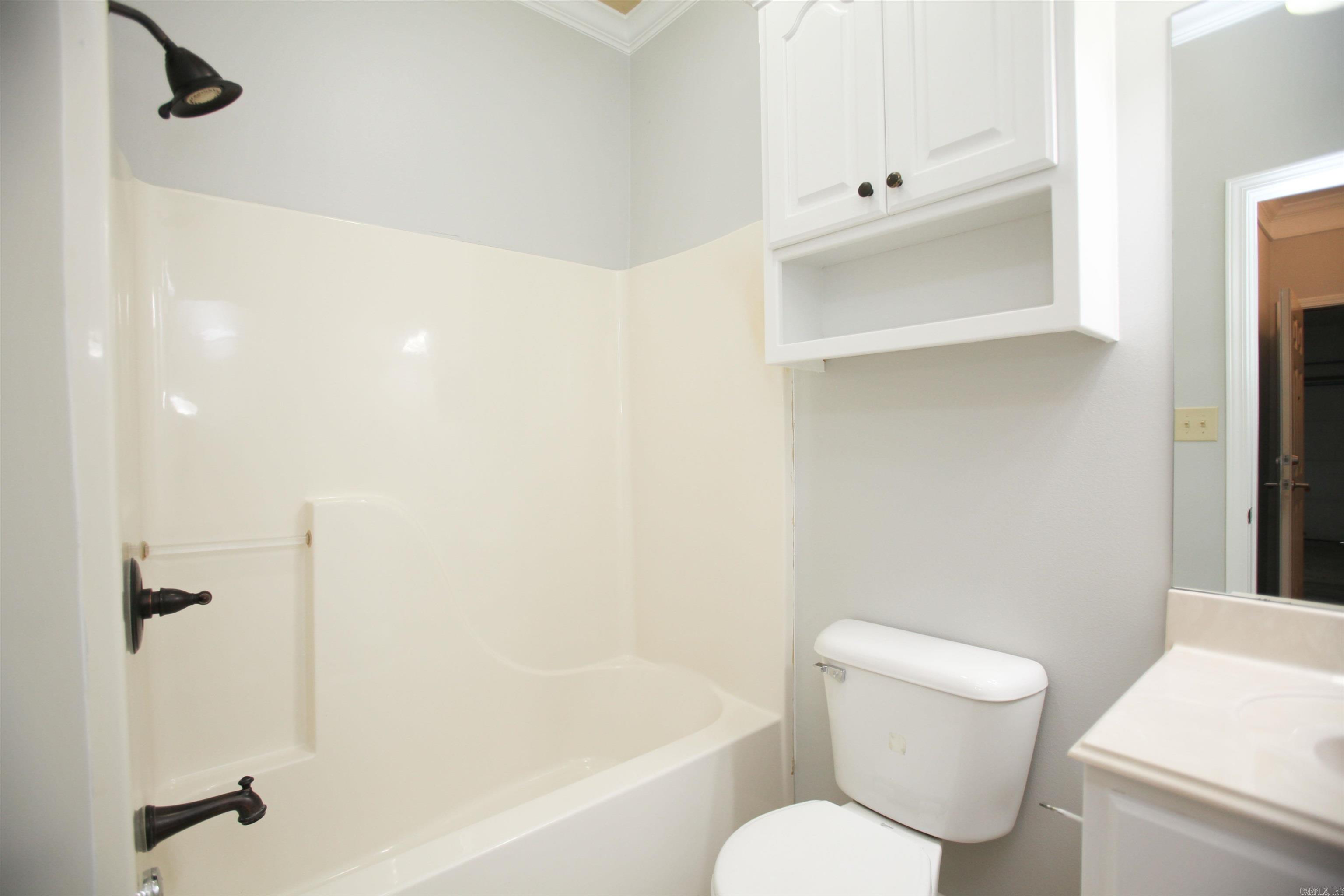 Club Cove - Residential Lease