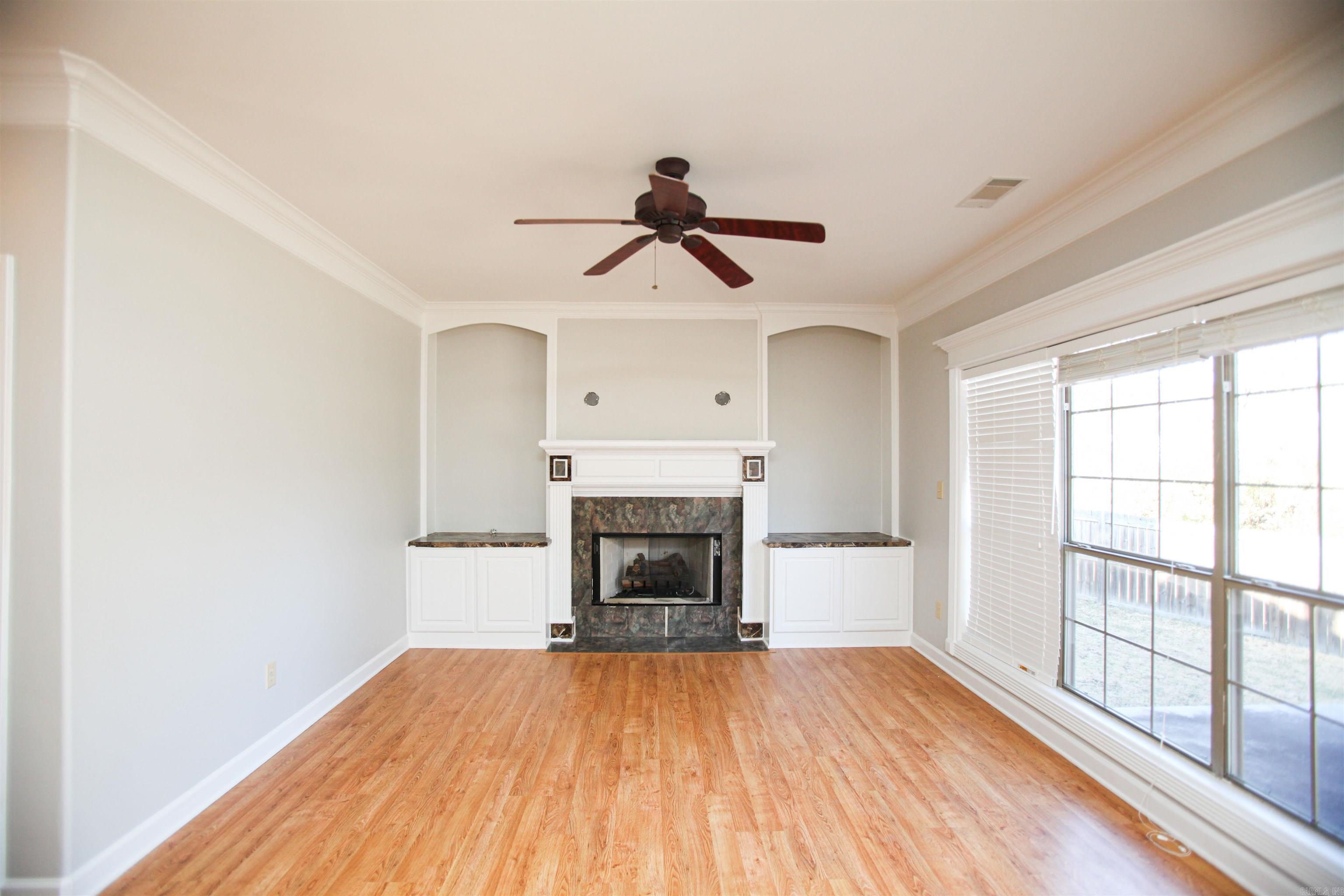 Club Cove - Residential Lease