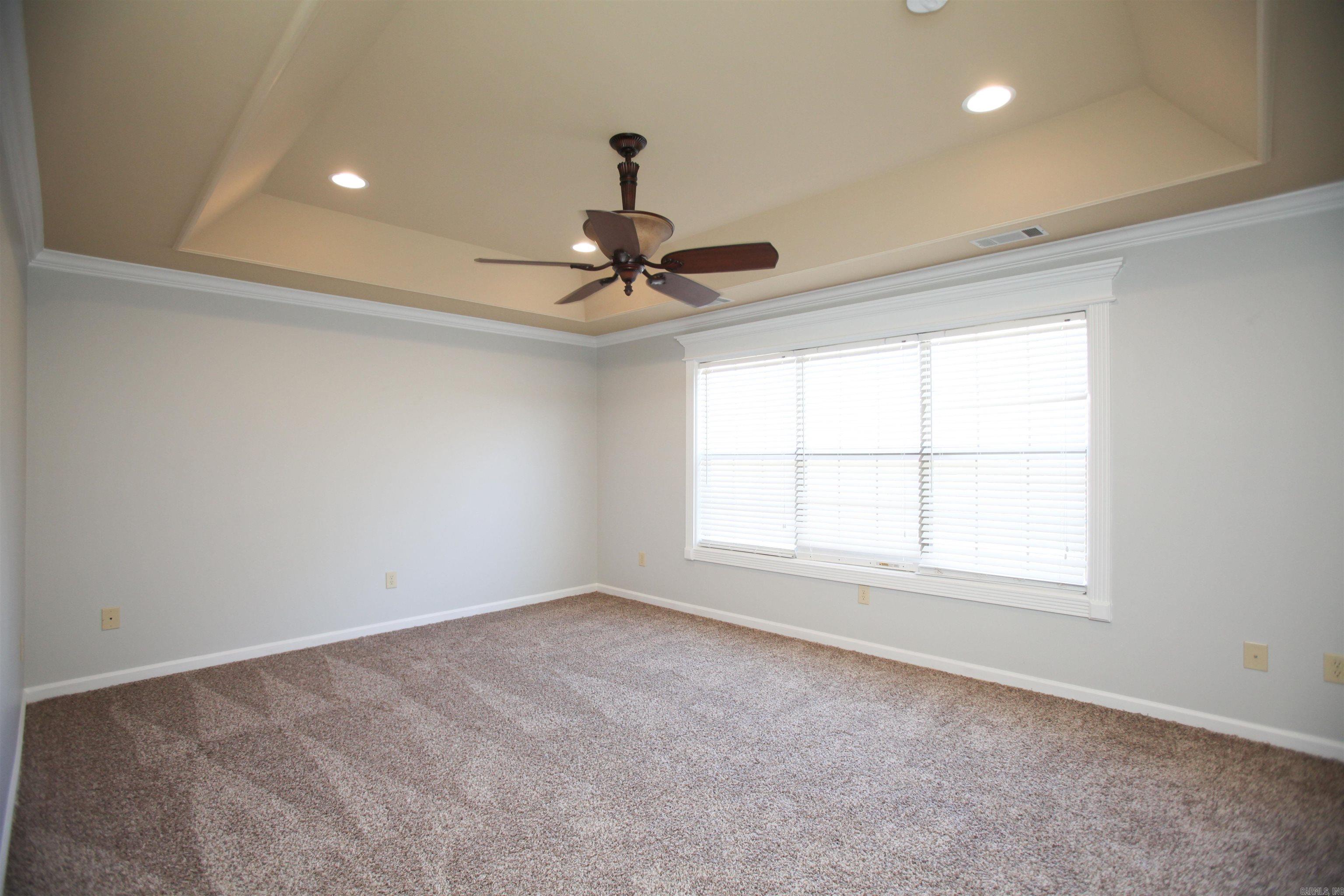 Club Cove - Residential Lease