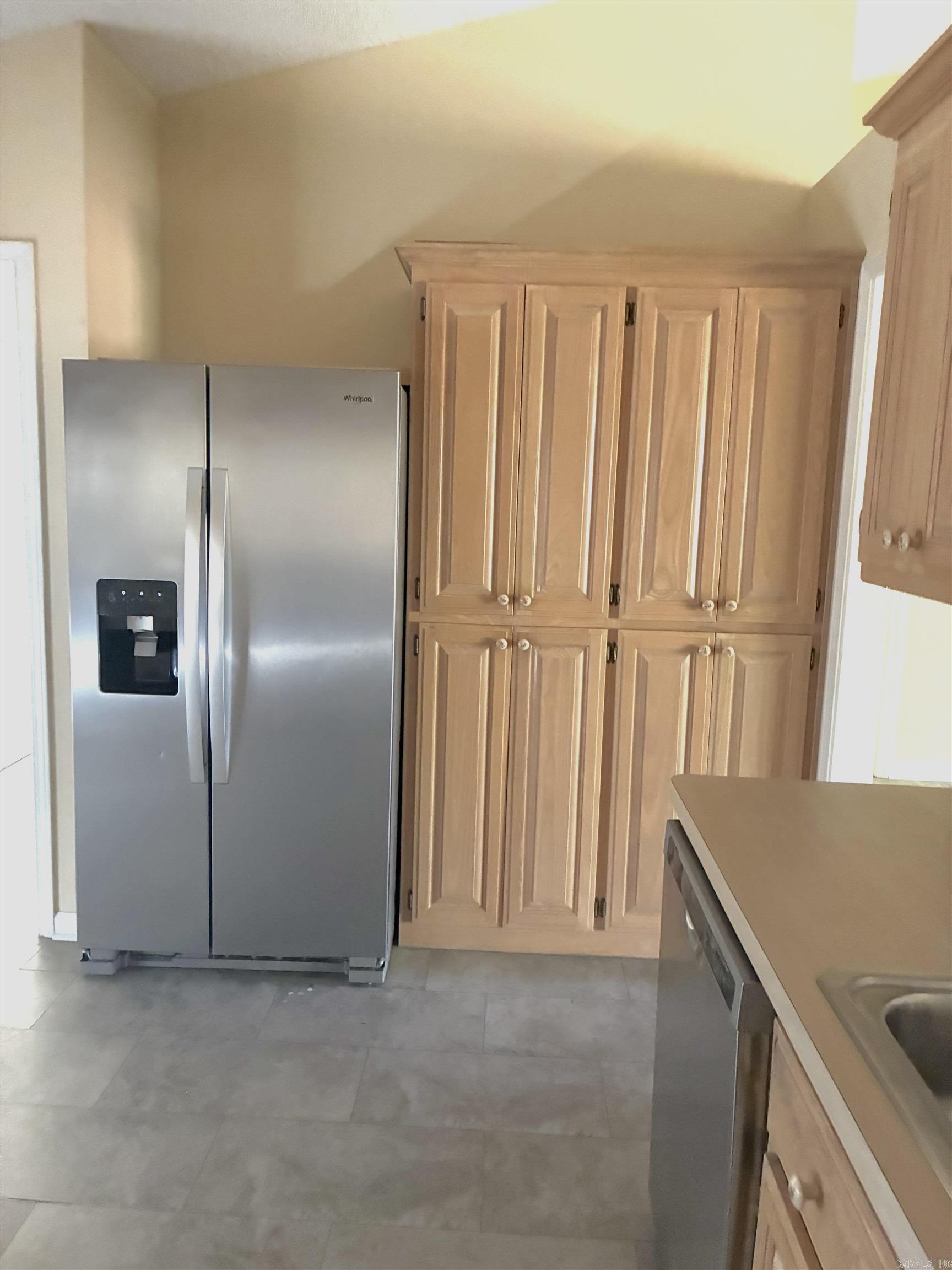 ALMENDRA - Residential