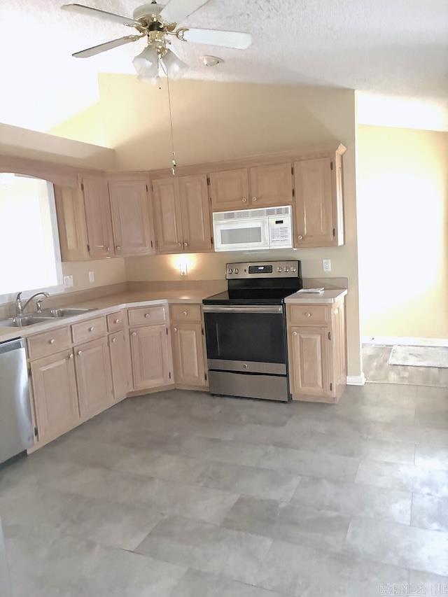 ALMENDRA - Residential