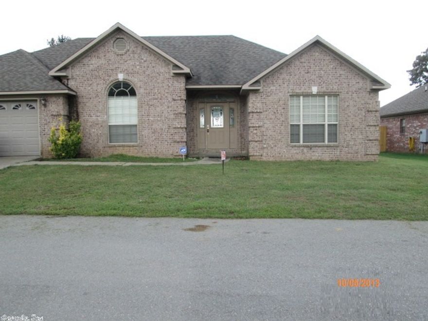 Western Hills subdivision in Jacksonville just outside of the Little Rock Air Force Base. Subject is a split floor plan. Formal dining room open living room and kitchen/ dining room. Fax offers to 501-982-9543 with prequalification letter. Conveyance will be via Special warranty ddeed  and client will choose the closing entity for all listings. Property will be sold in its "AS IS" where is condition.